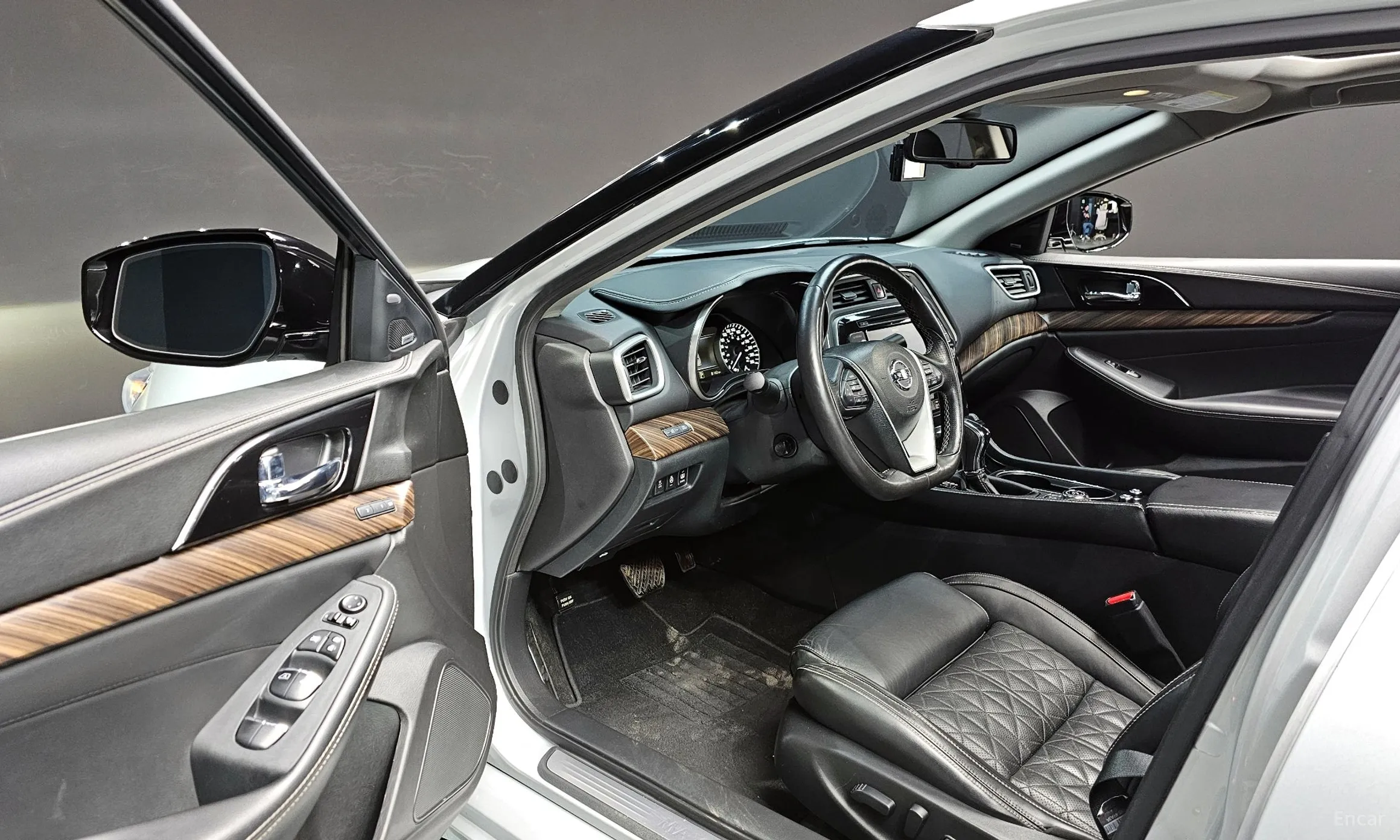 Nissan Maxima (A36) превью 11