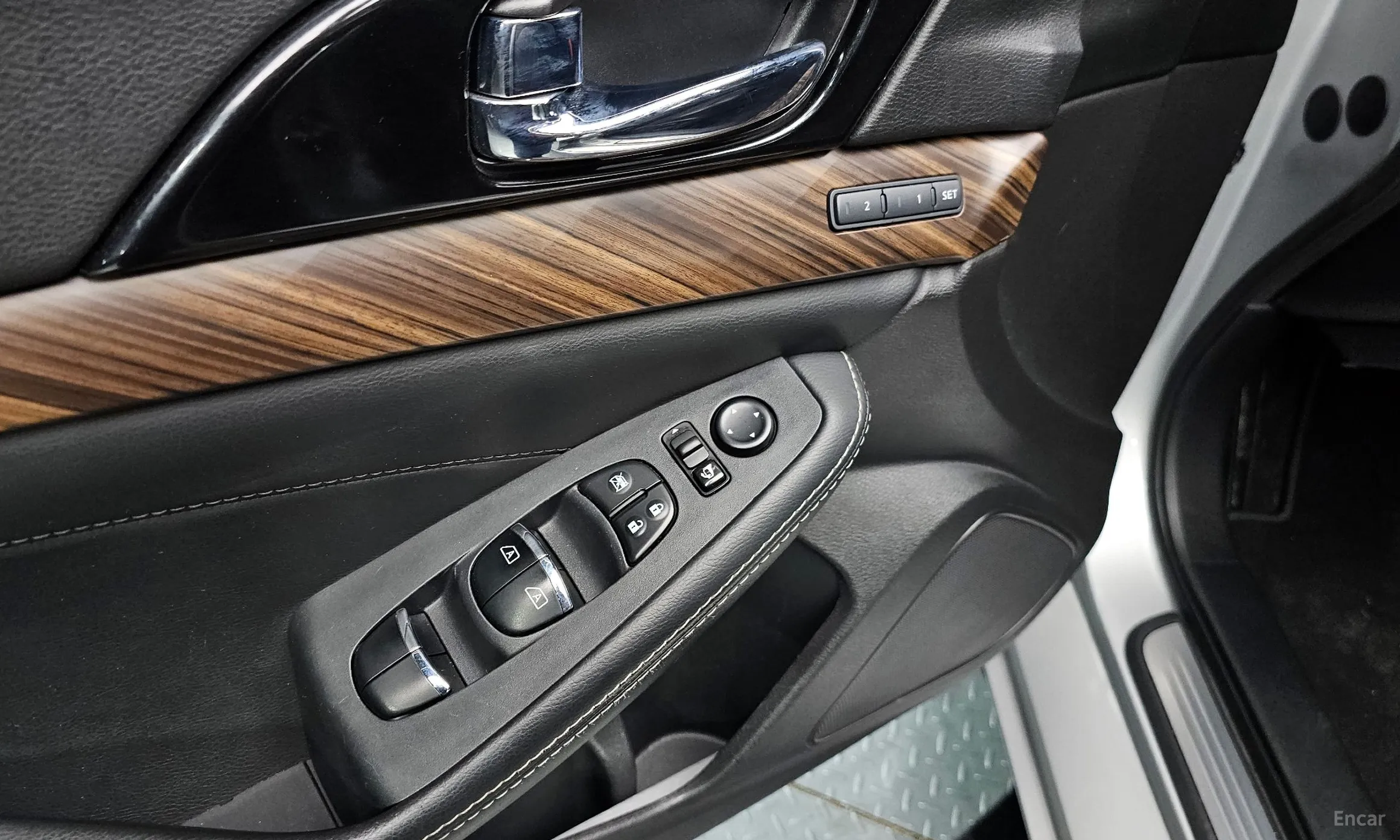 Nissan Maxima (A36) превью 17