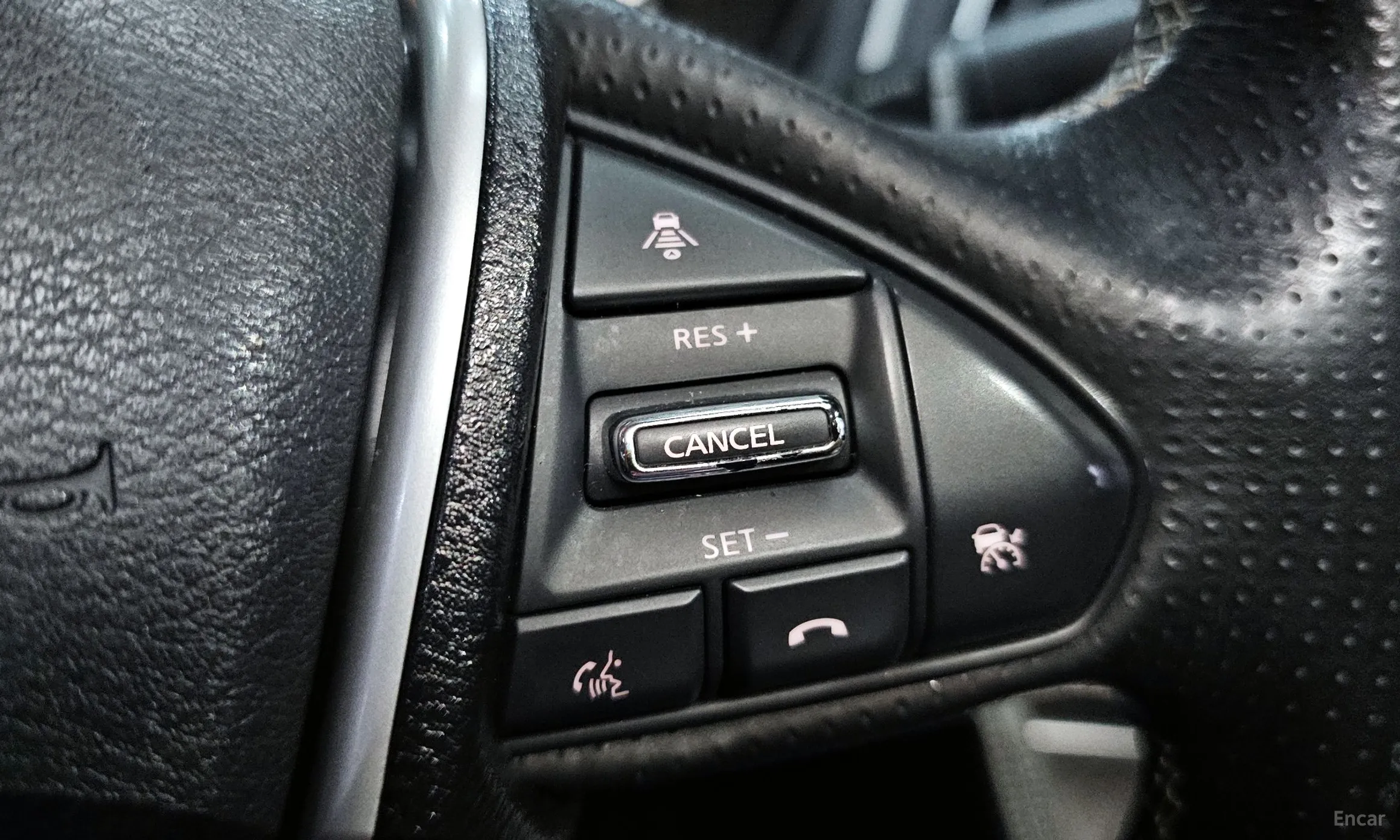 Nissan Maxima (A36) превью 18
