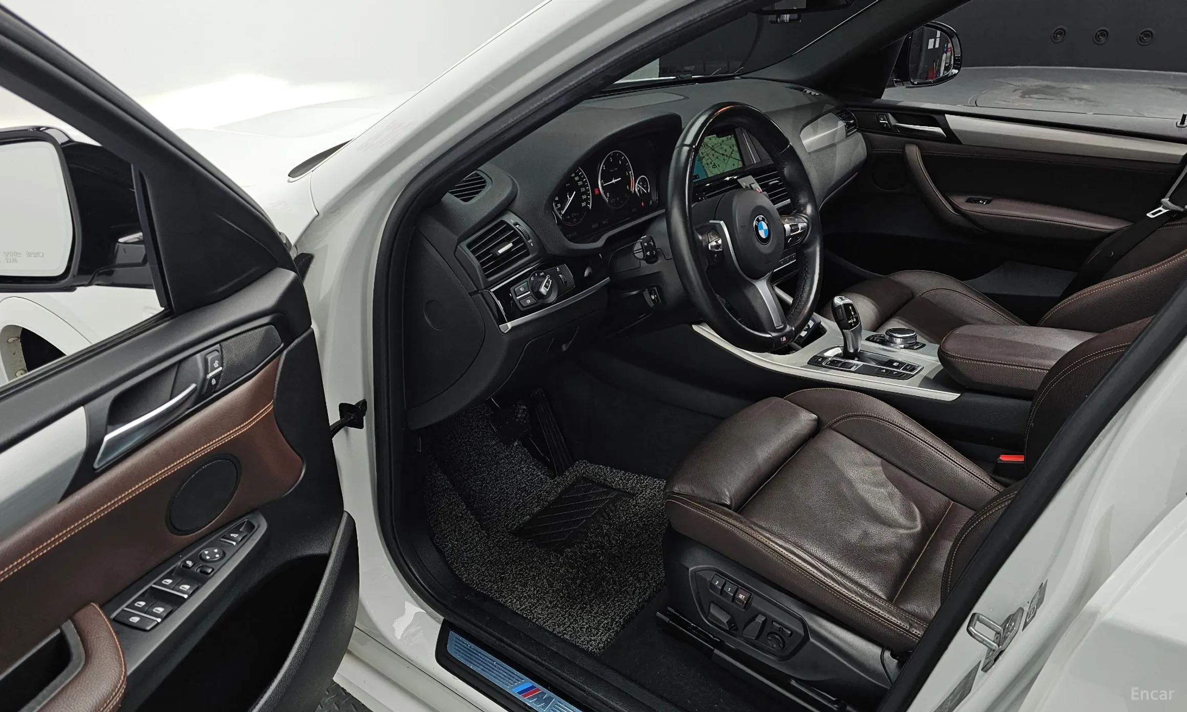 BMW X4 (F26) превью 11