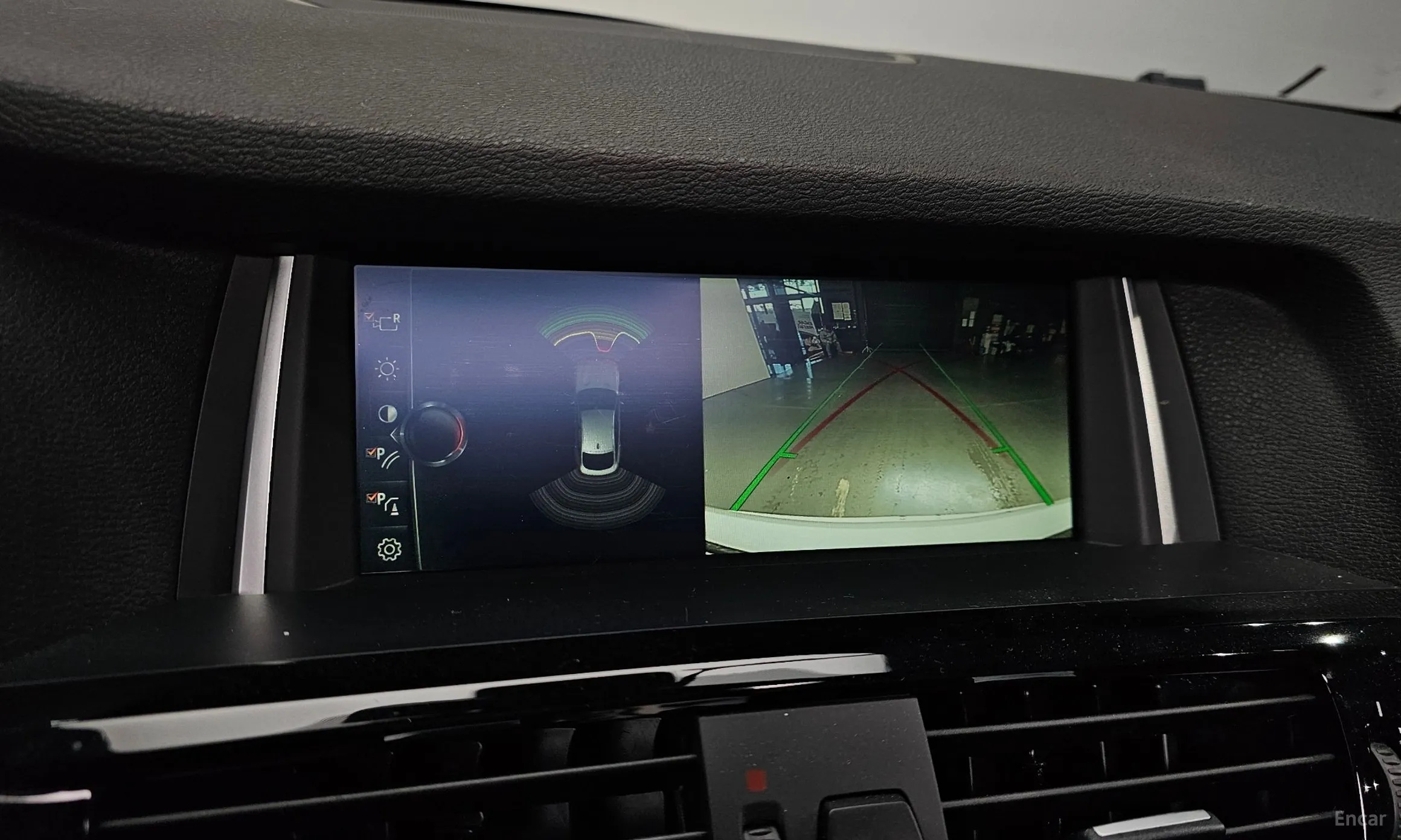 BMW X4 (F26) превью 15