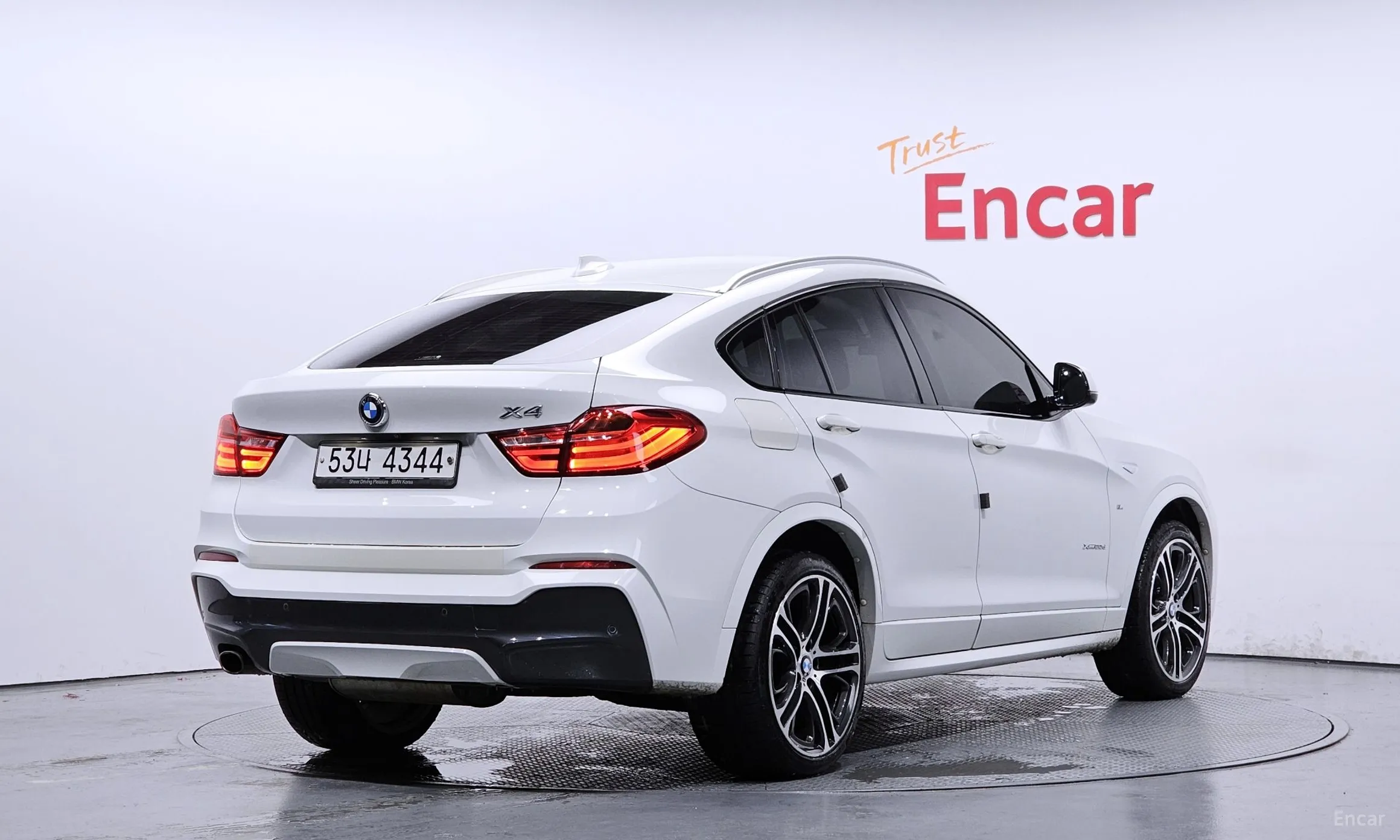 BMW X4 (F26)