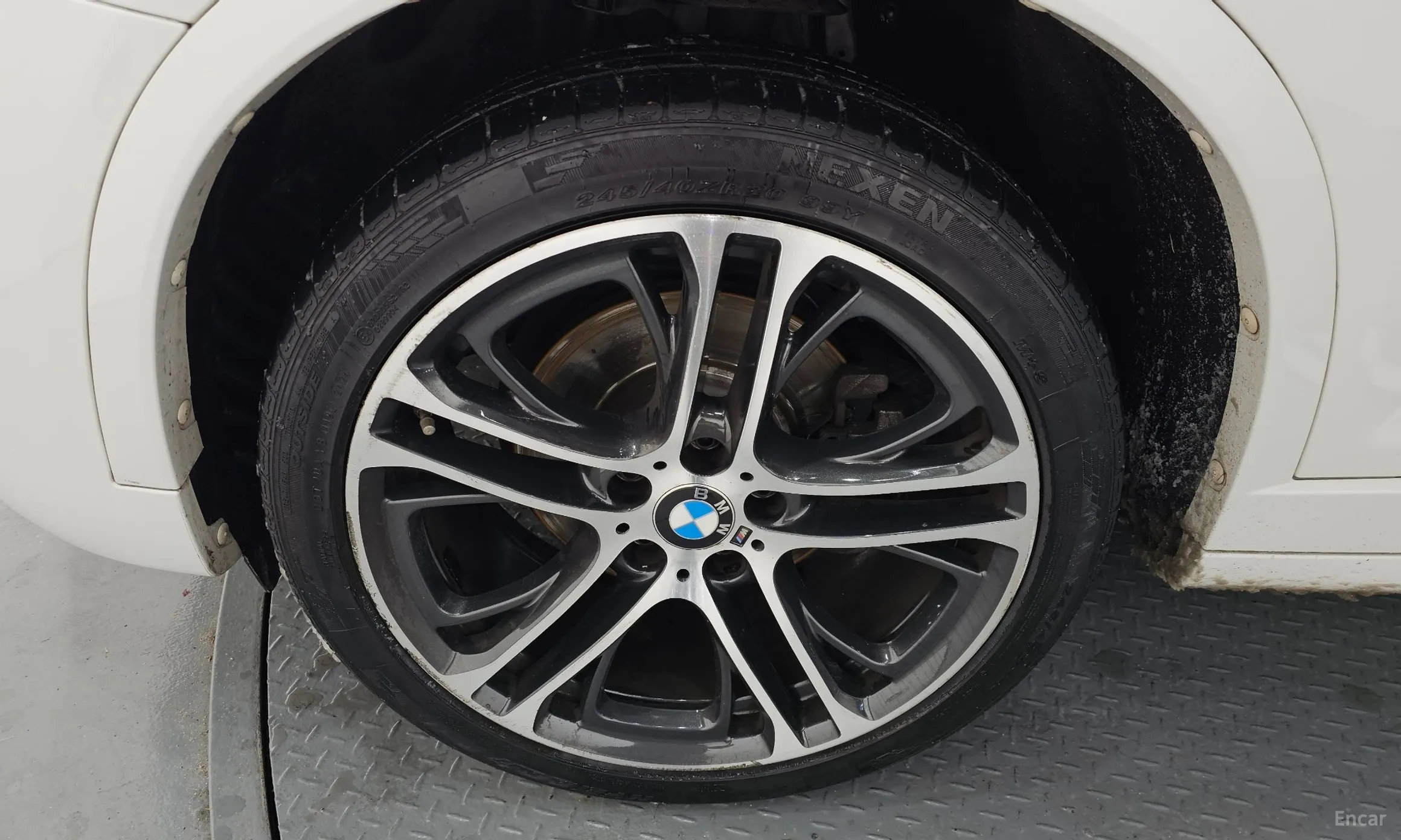 BMW X4 (F26) превью 5