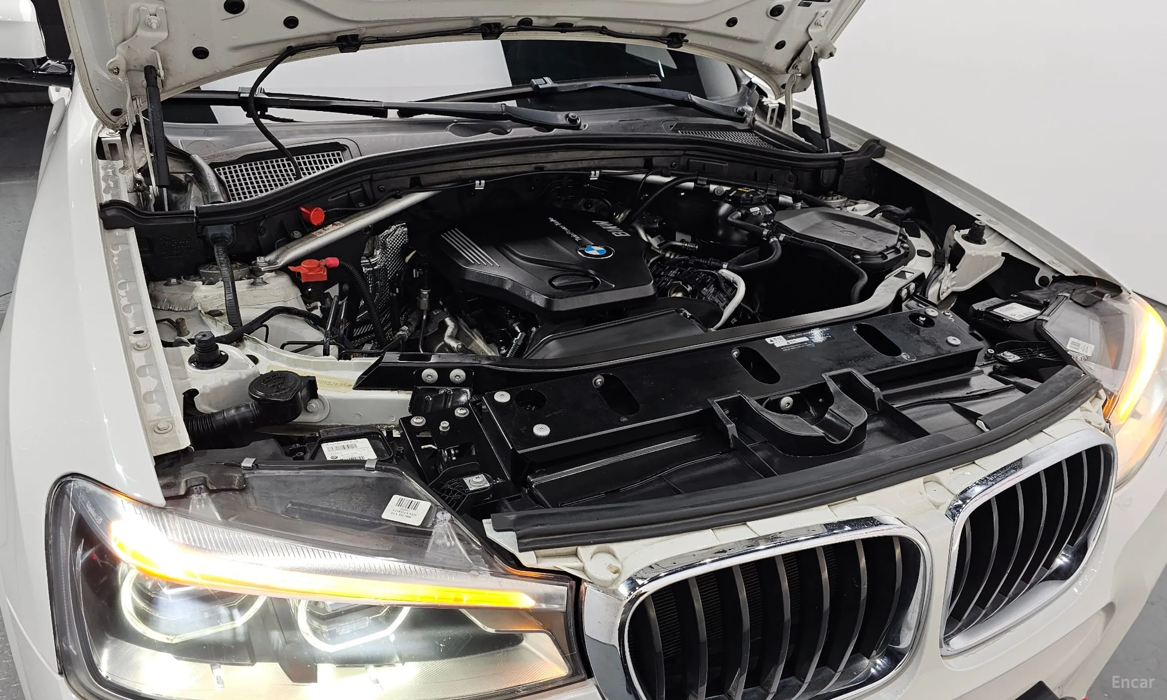 BMW X4 (F26) превью 6