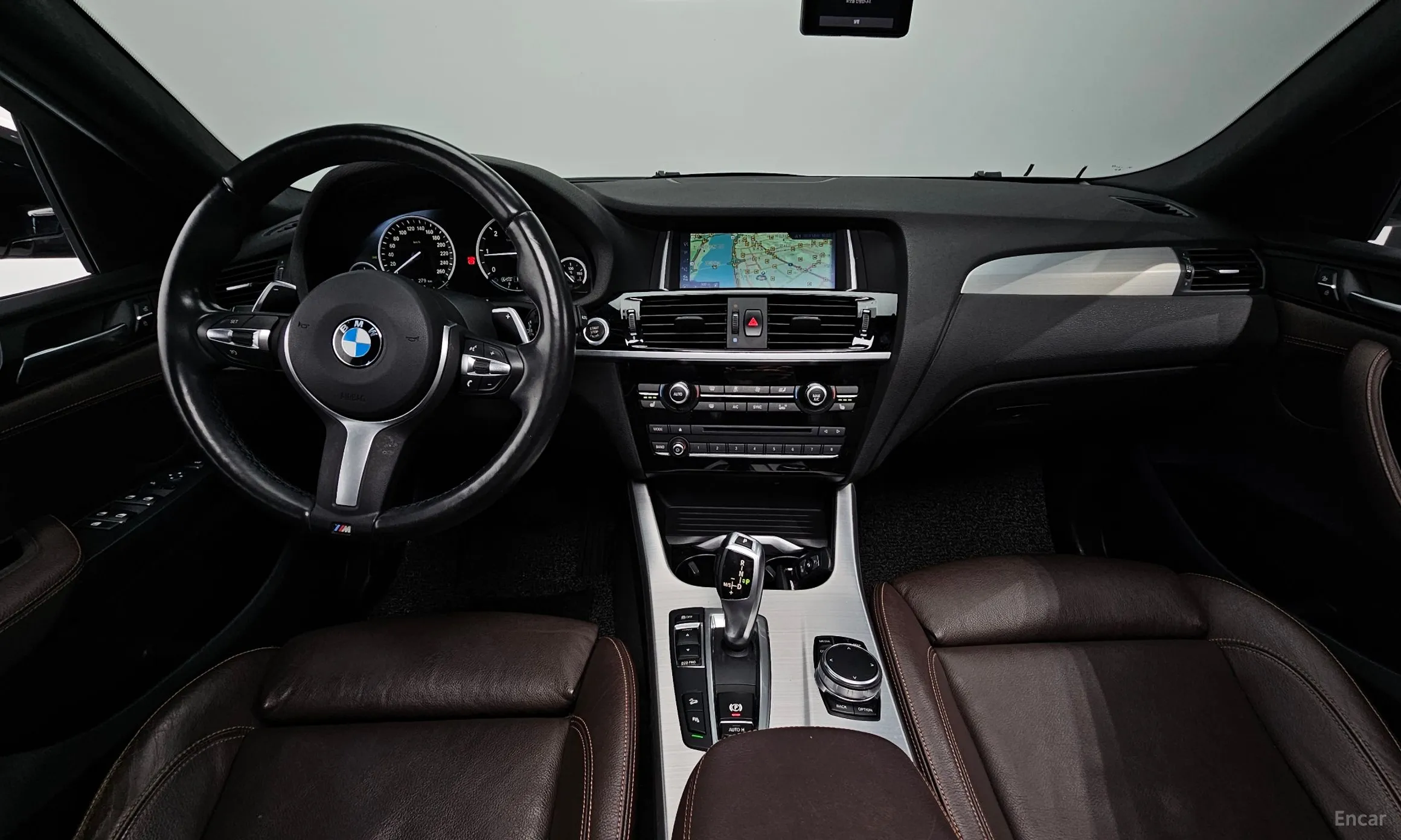 BMW X4 (F26) превью 7