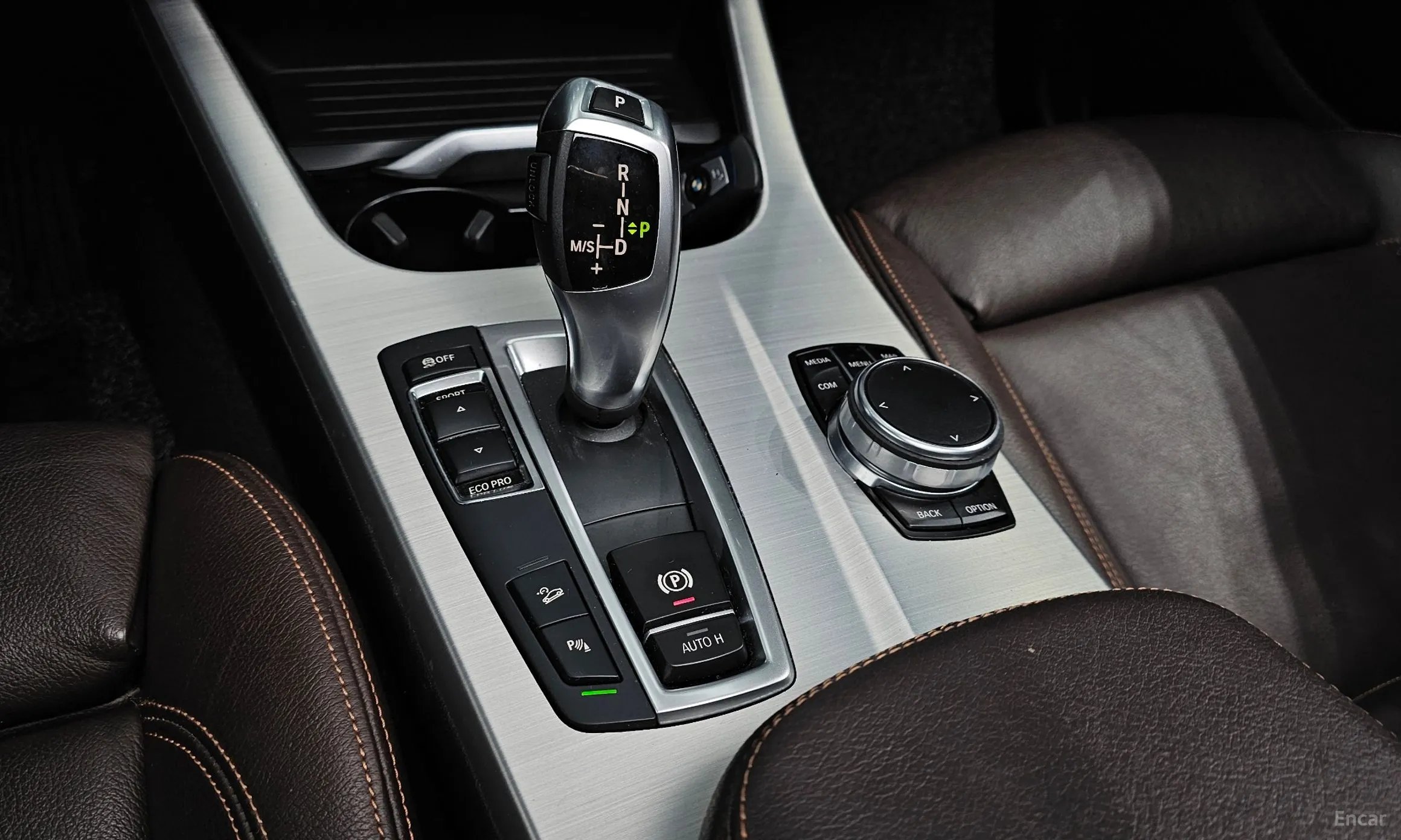 BMW X4 (F26) превью 9