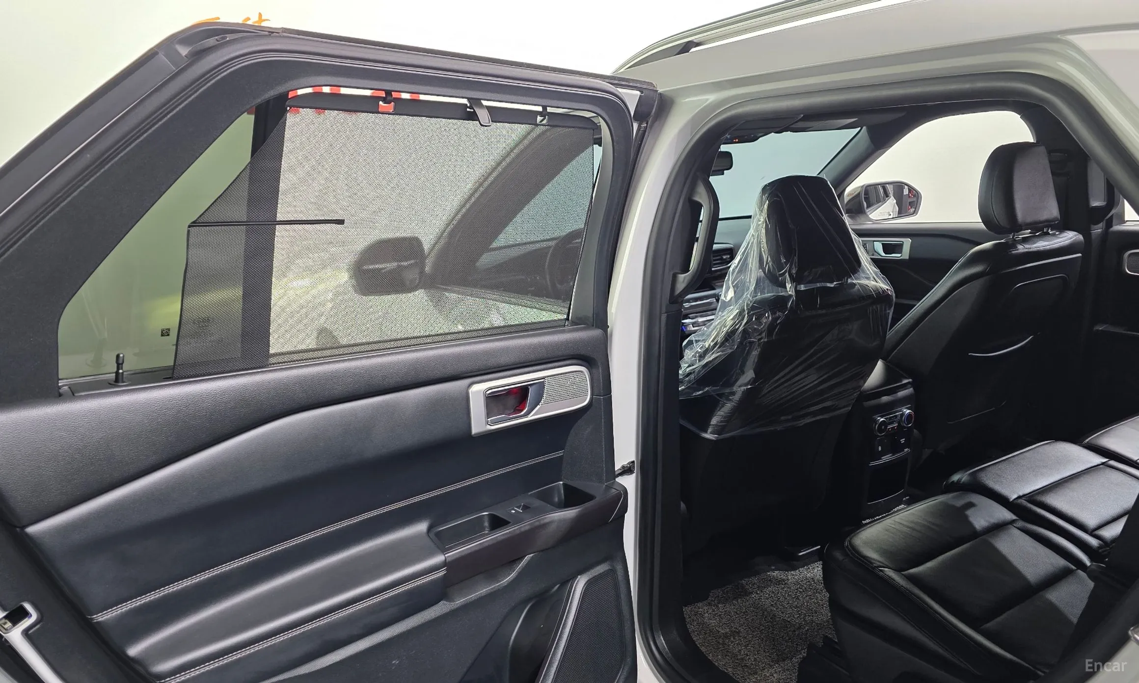 Ford Explorer 6th Generation превью 17