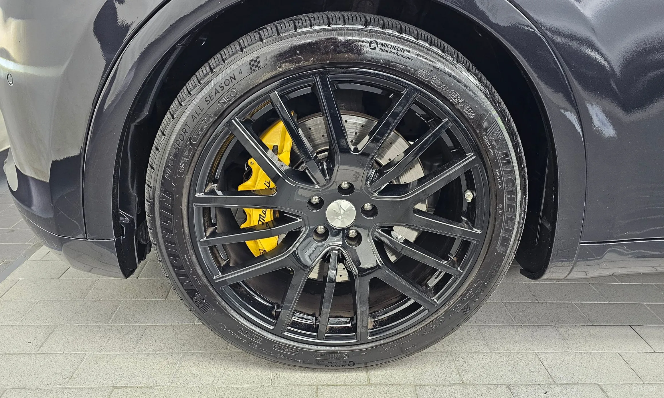 Maserati Levante превью 5