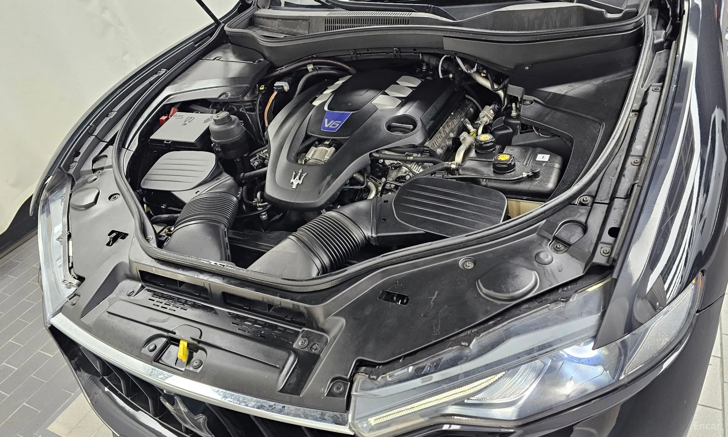 Maserati Levante превью 6