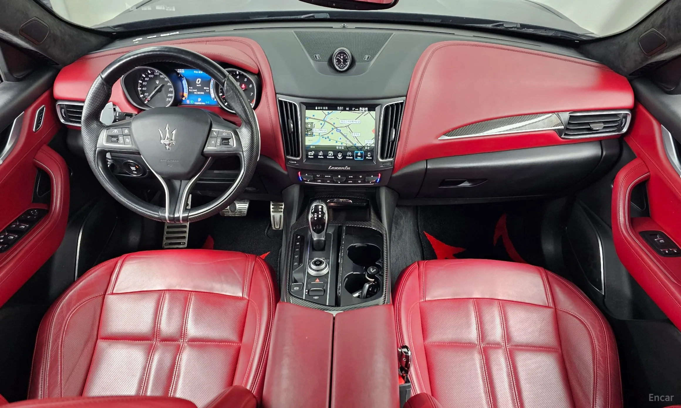 Maserati Levante превью 7