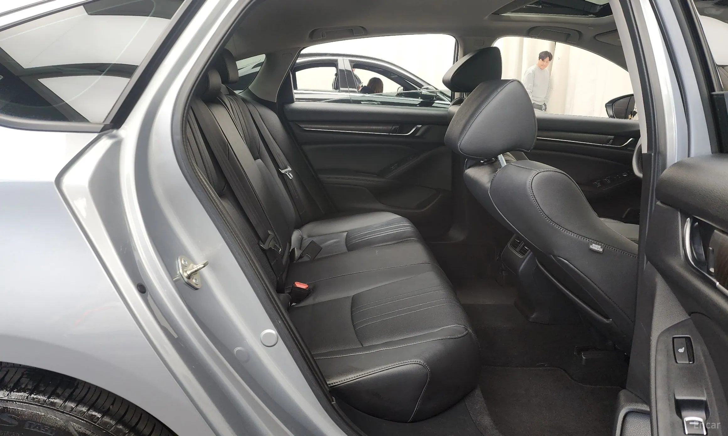 Honda Accord 10th Generation превью 12