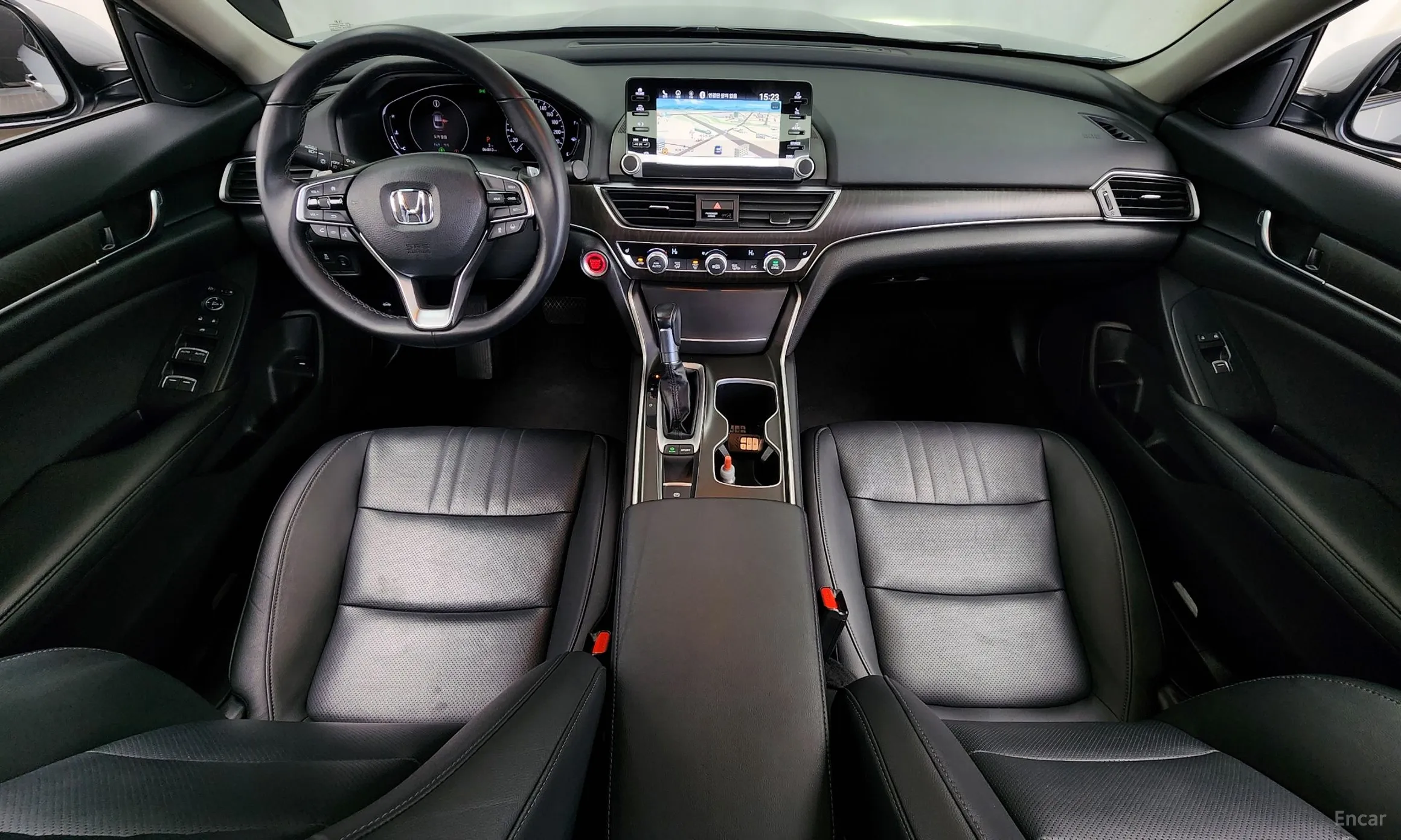 Honda Accord 10th Generation превью 7