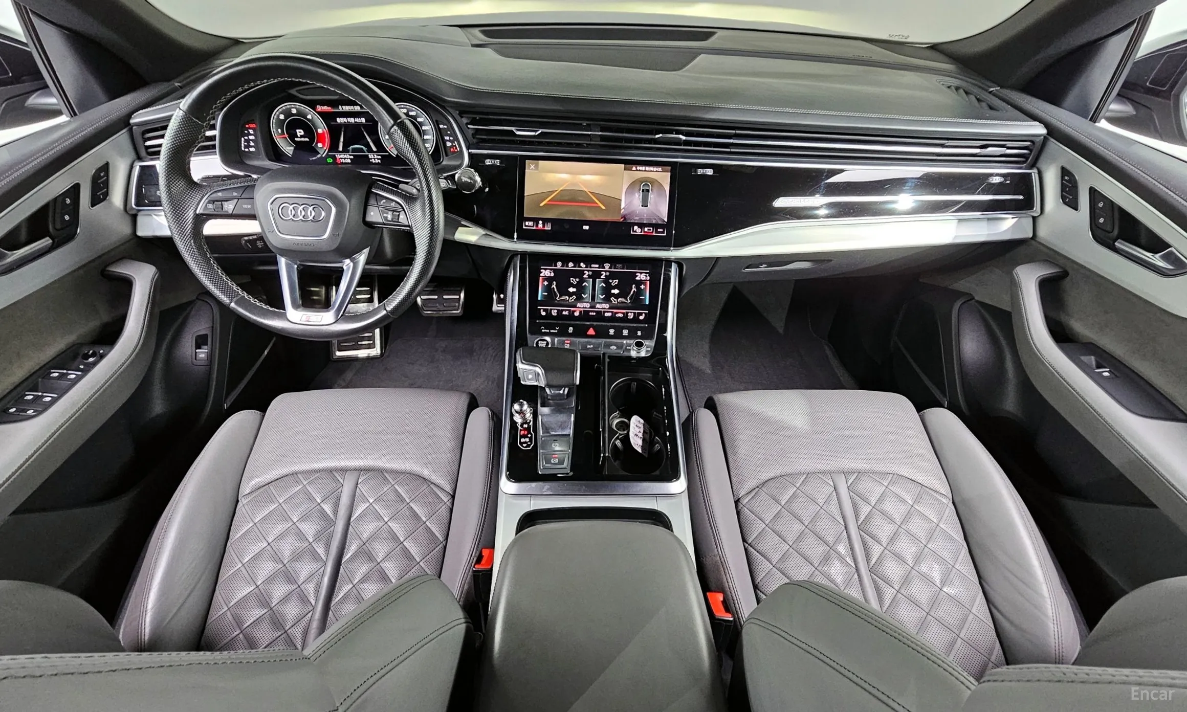 Audi Q8 (4M) превью 7
