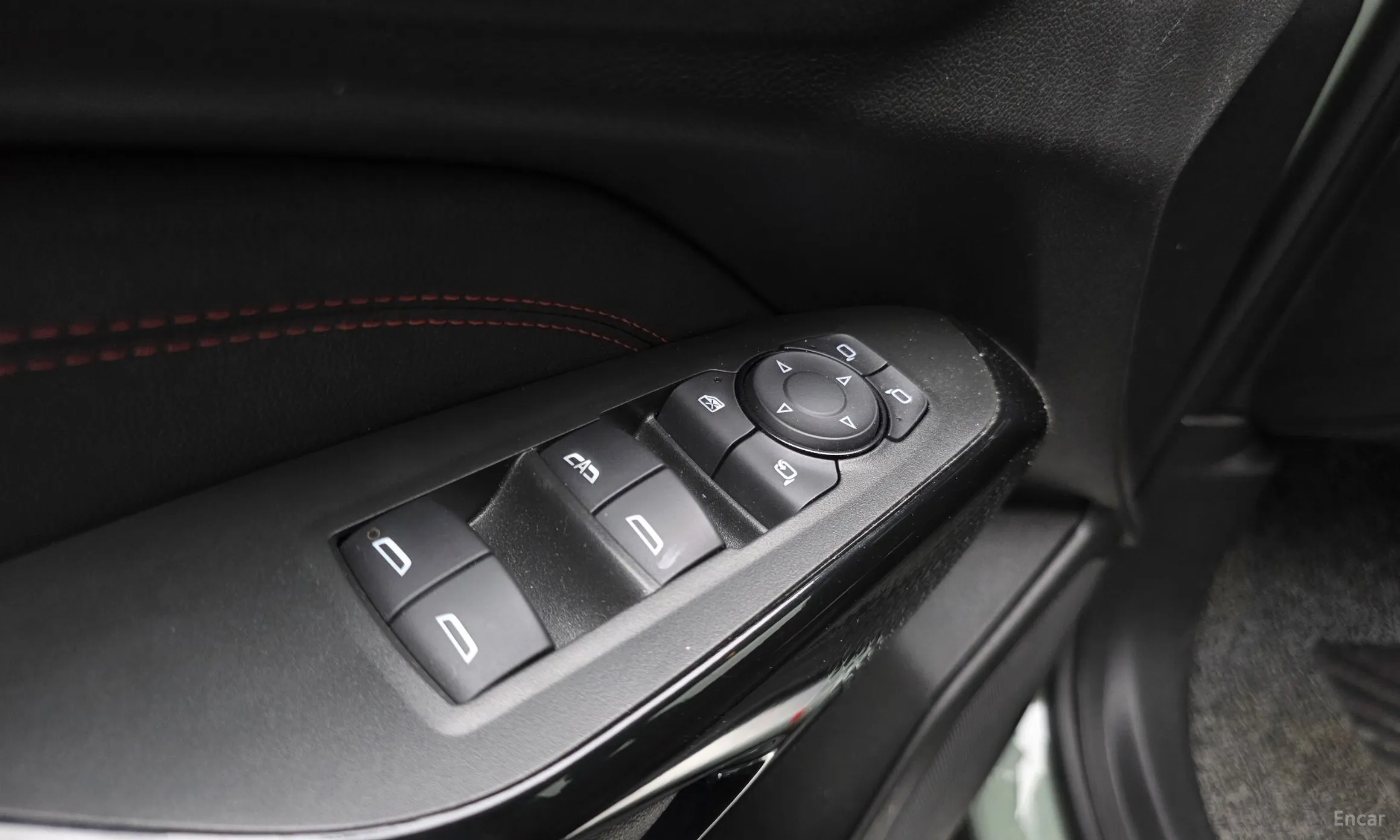 Chevrolet (GM Daewoo) Trax Crossover превью 17