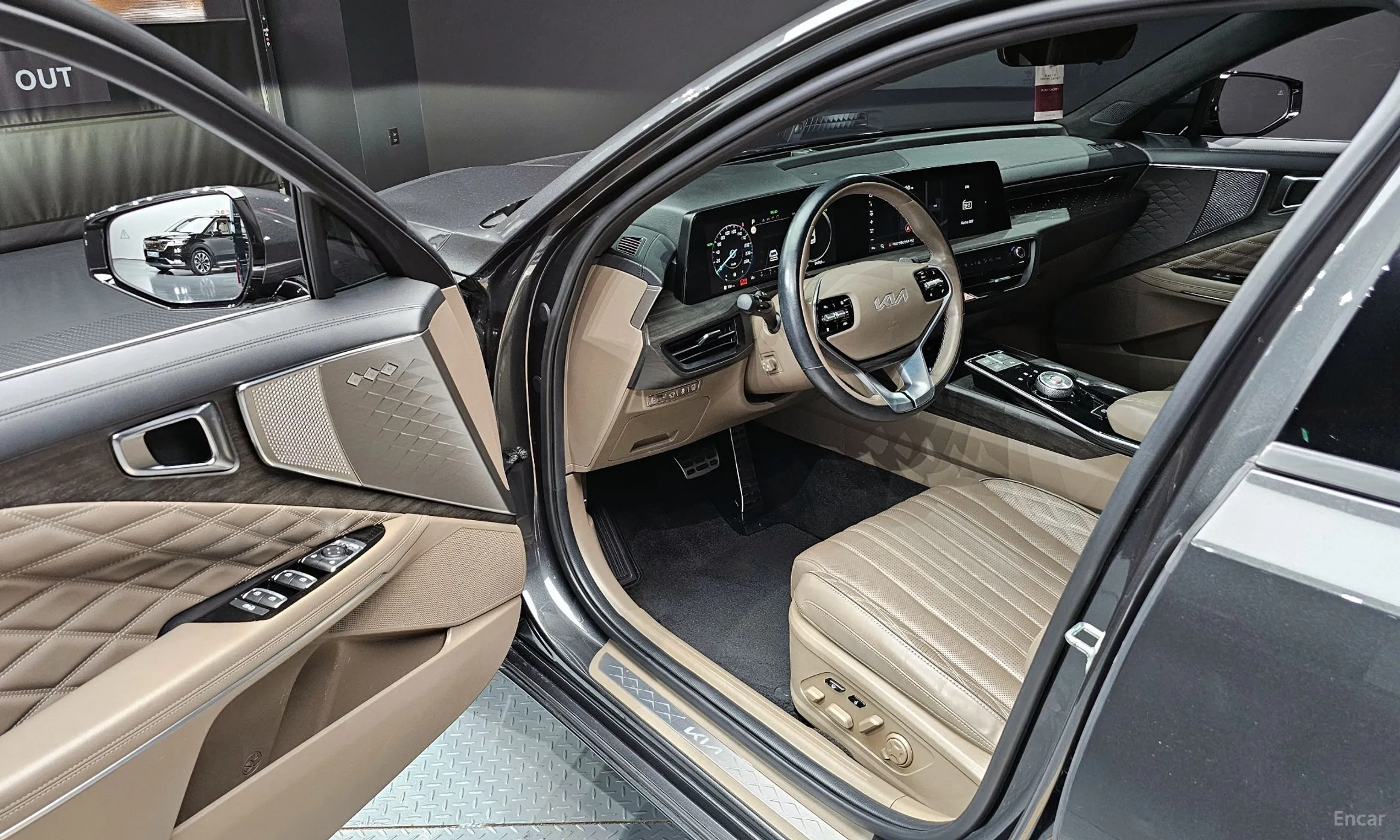 Kia K8 Hybrid превью 11