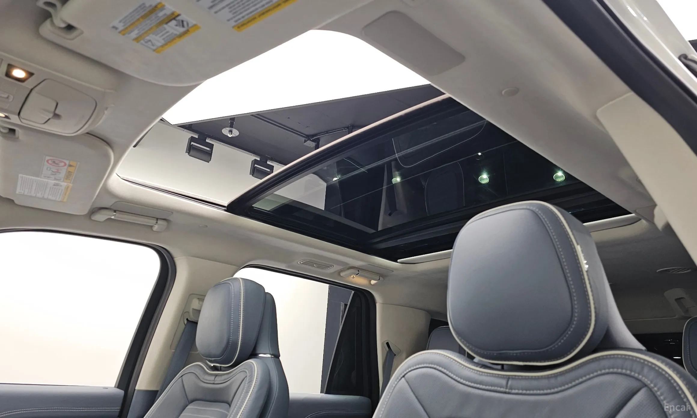 Lincoln Navigator 4th generation превью 20