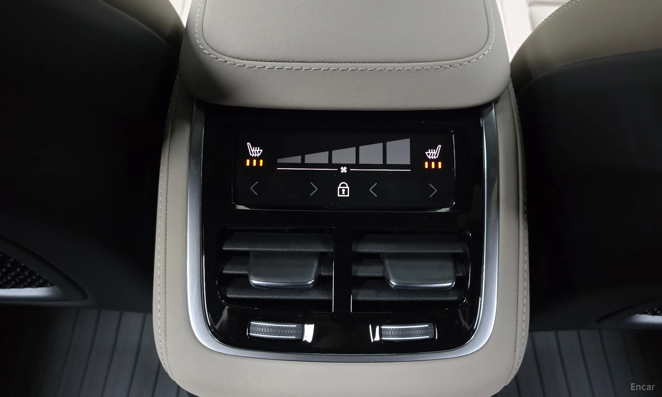 Volvo XC90 Gen 2 превью 19