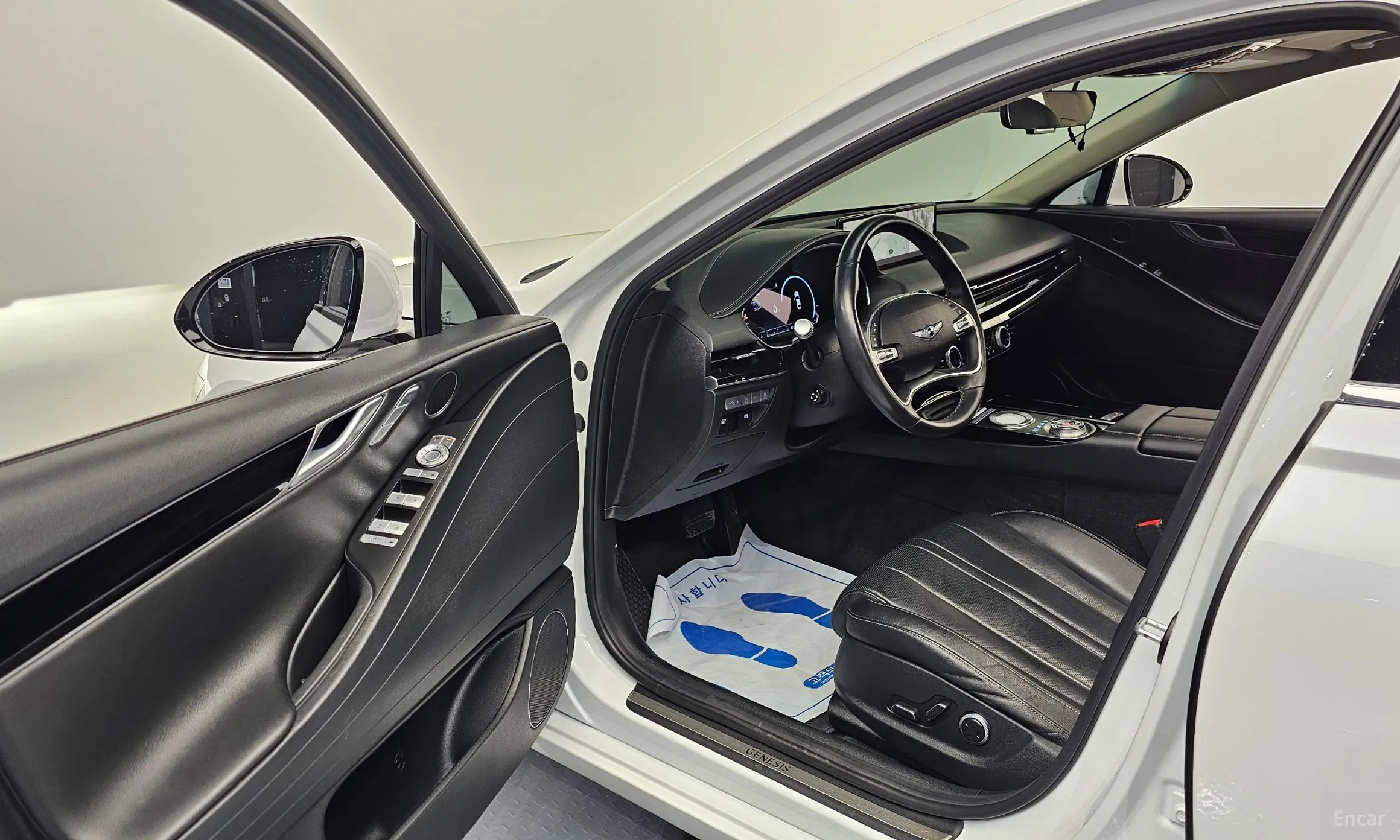 Genesis G80 (RG3) превью 10