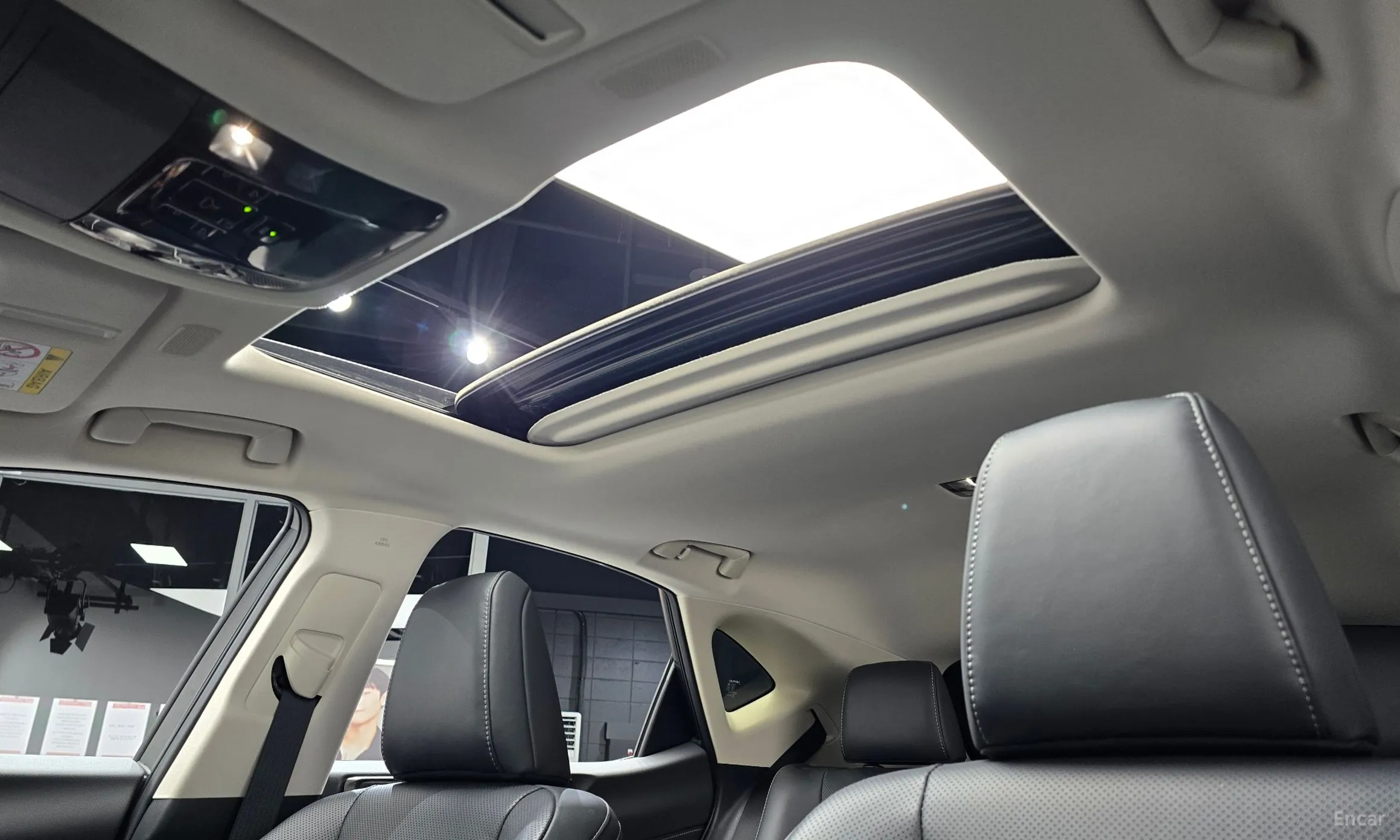 Lexus NX350h Gen 2 превью 19