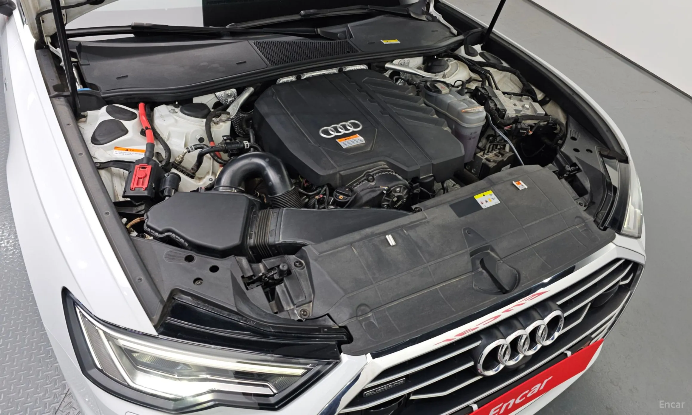 Audi A6 (C8) превью 6