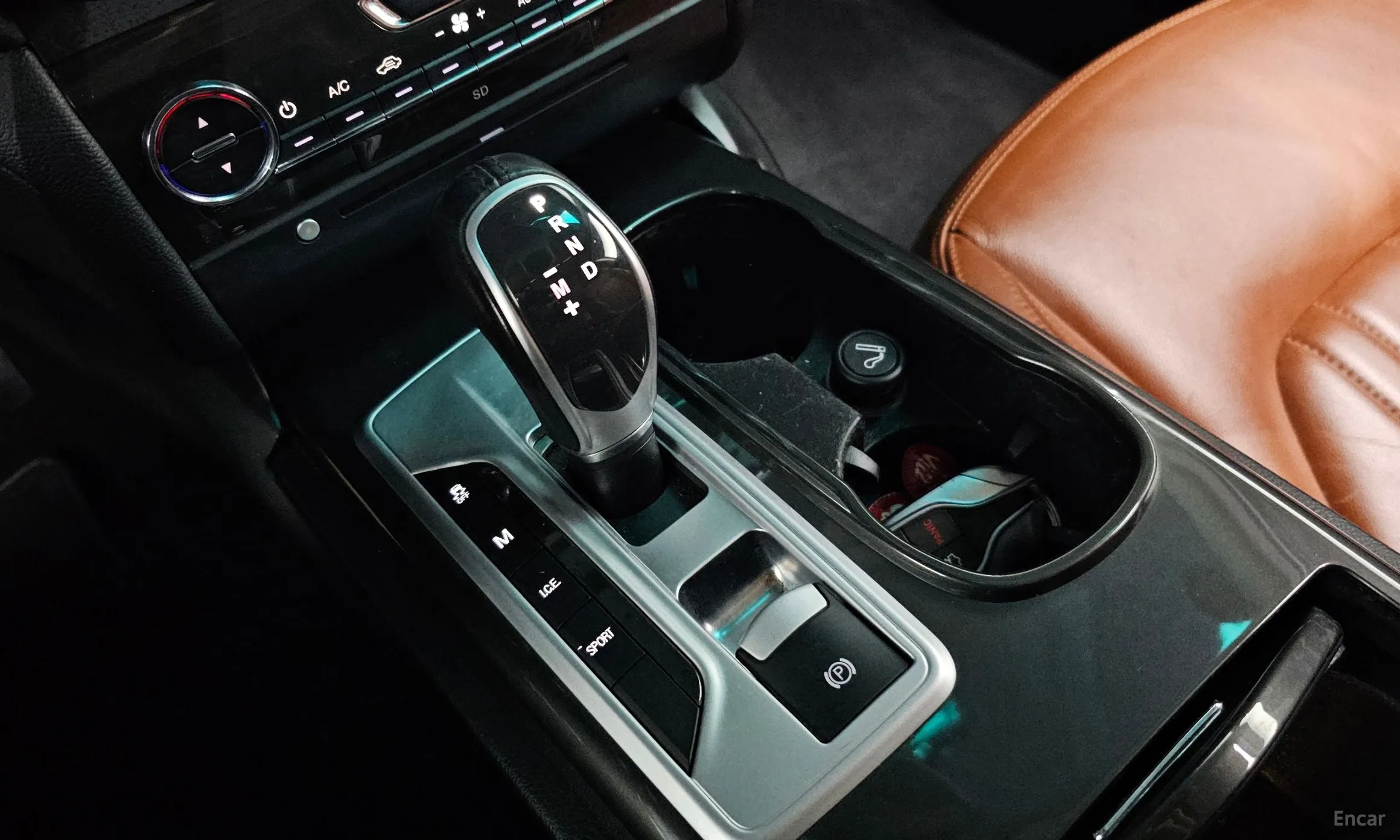 Maserati Ghibli превью 9