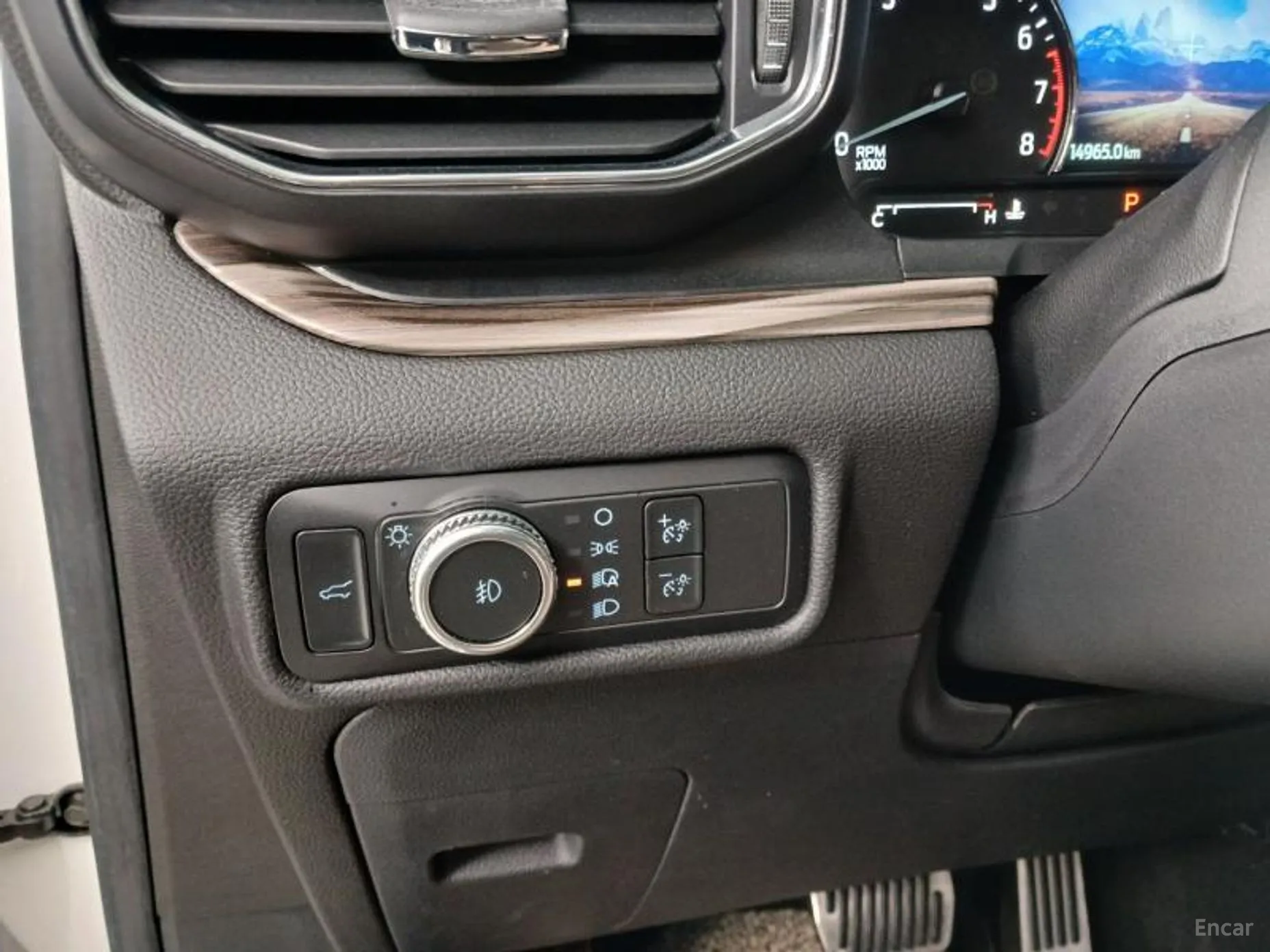 Ford Explorer 6th Generation превью 12