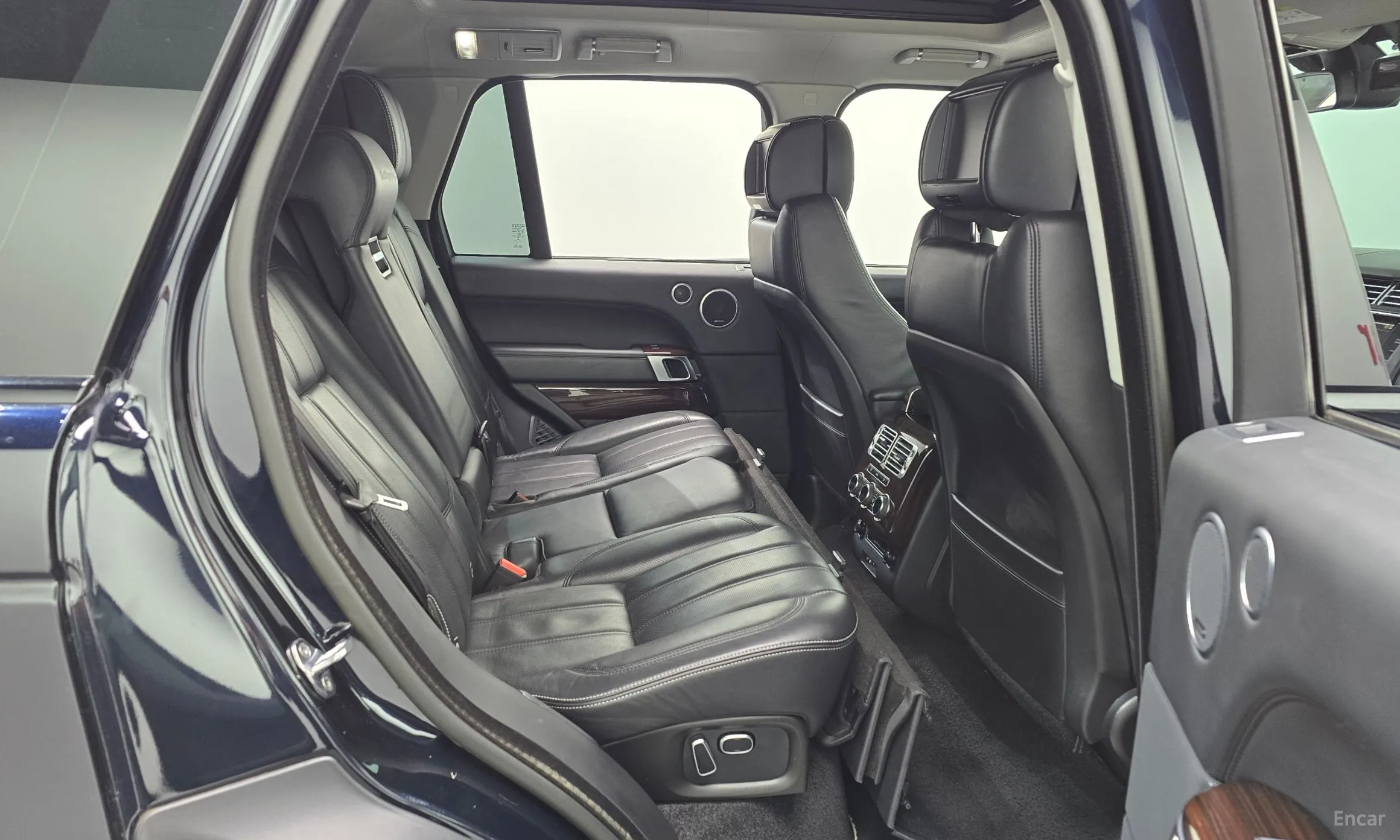 Land Rover Range Rover 4th Generation превью 12