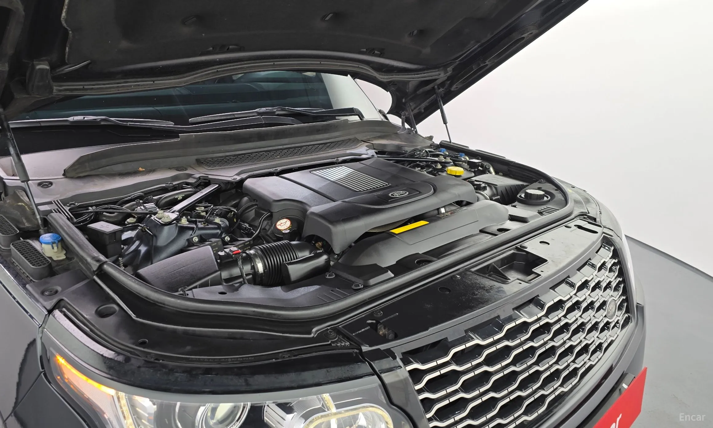 Land Rover Range Rover 4th Generation превью 6