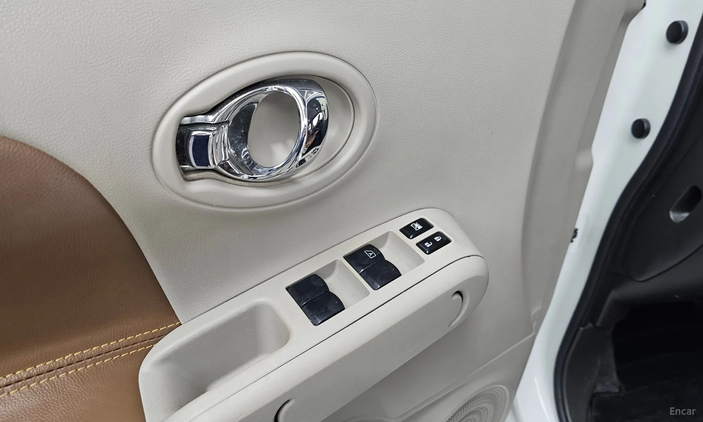 Nissan Cube превью 16
