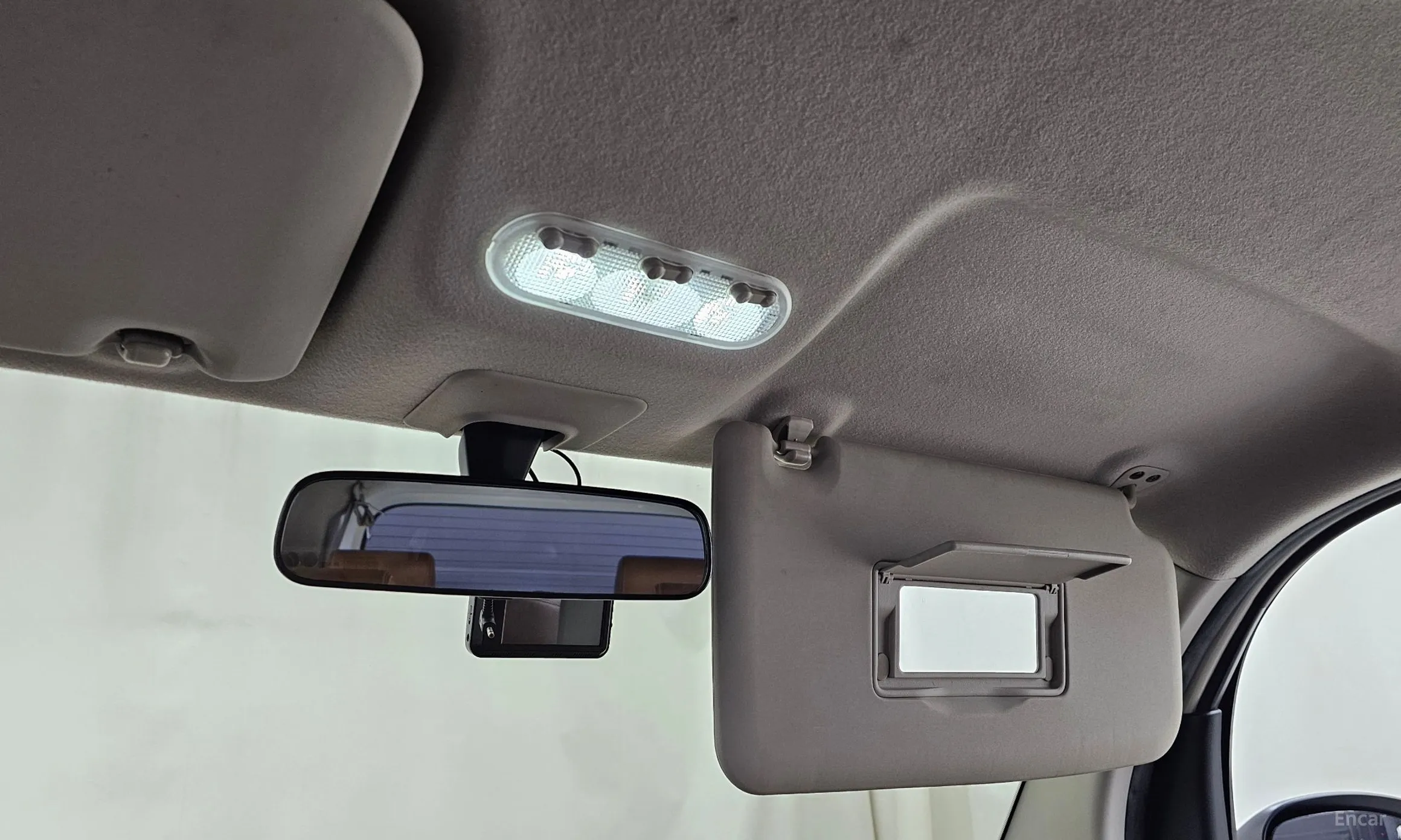 Nissan Cube превью 19