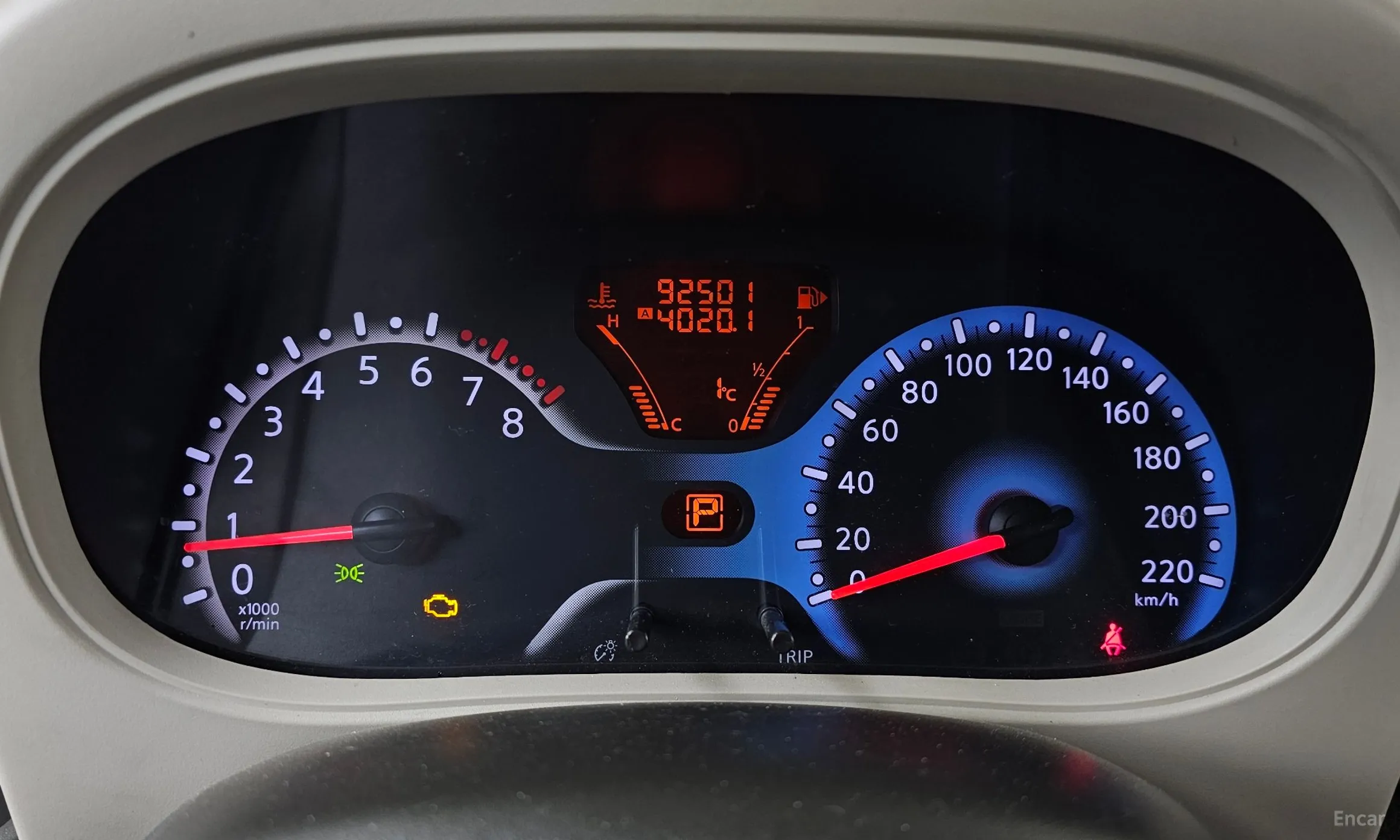 Nissan Cube превью 8