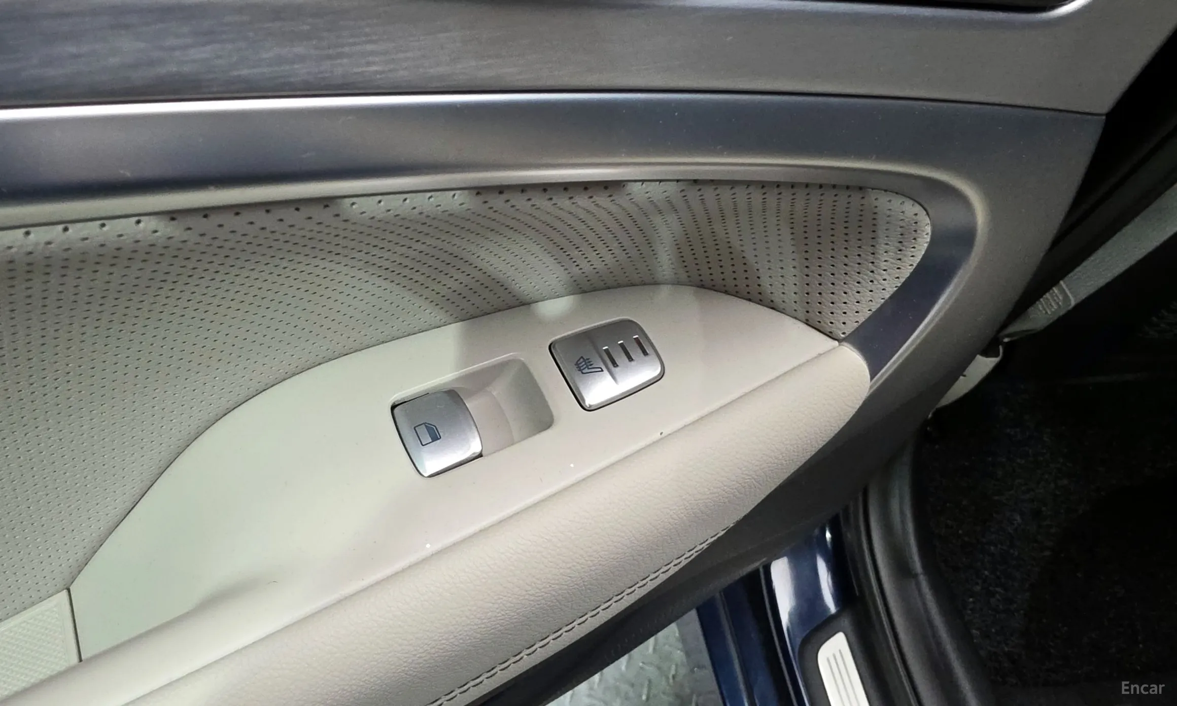 Genesis G70 превью 11