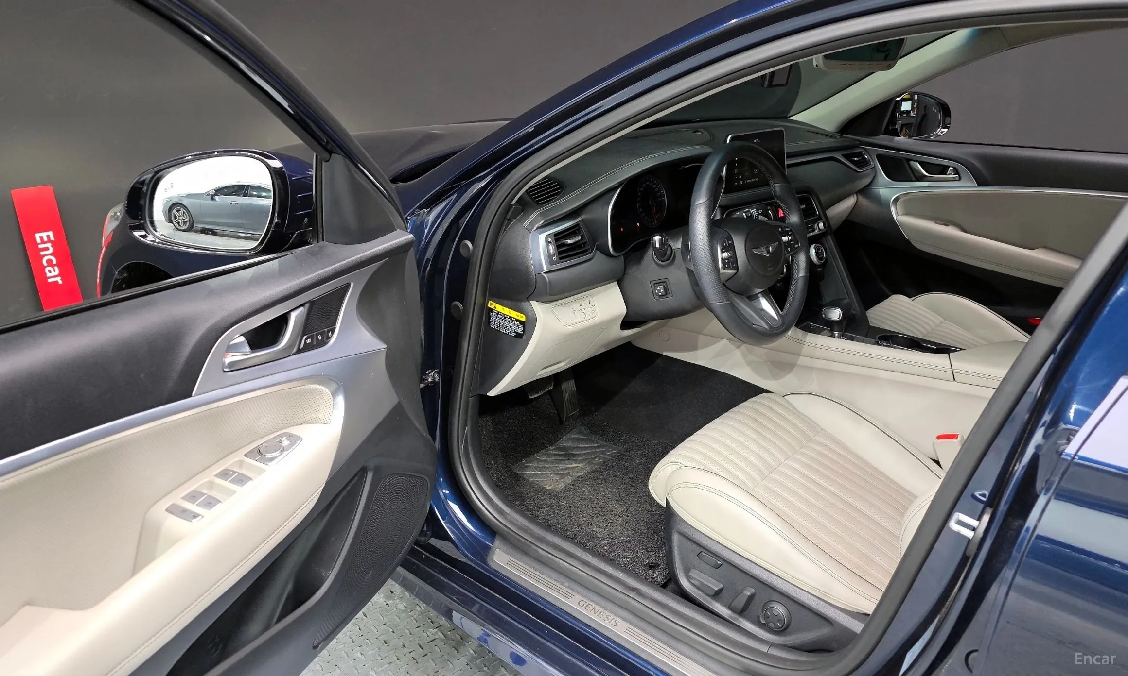 Genesis G70 превью 7