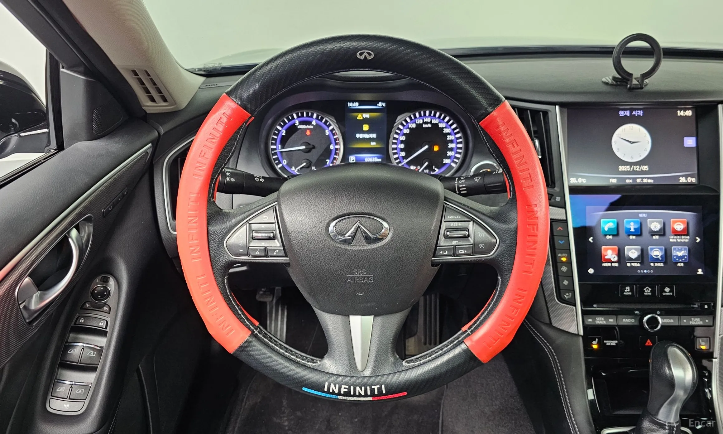 Infiniti Q50 превью 13