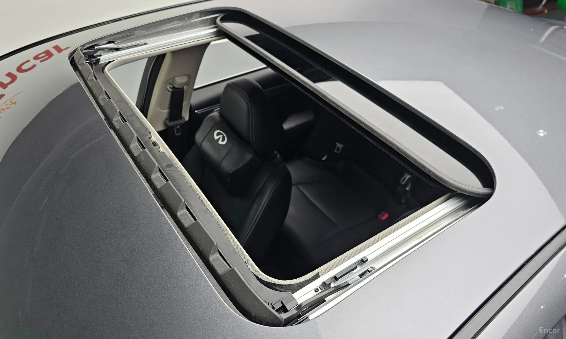 Infiniti Q50 превью 19