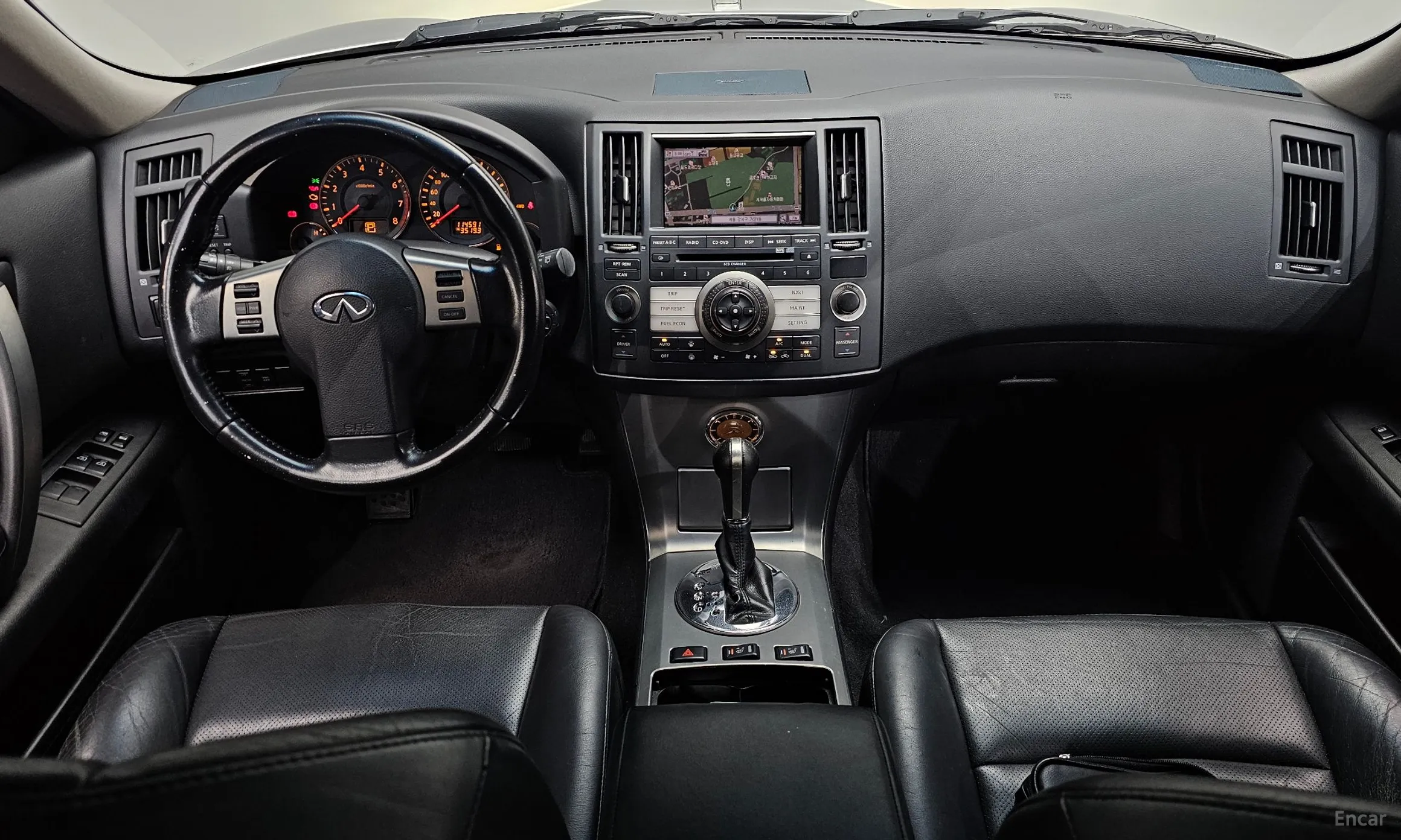 Infiniti FX35 превью 7