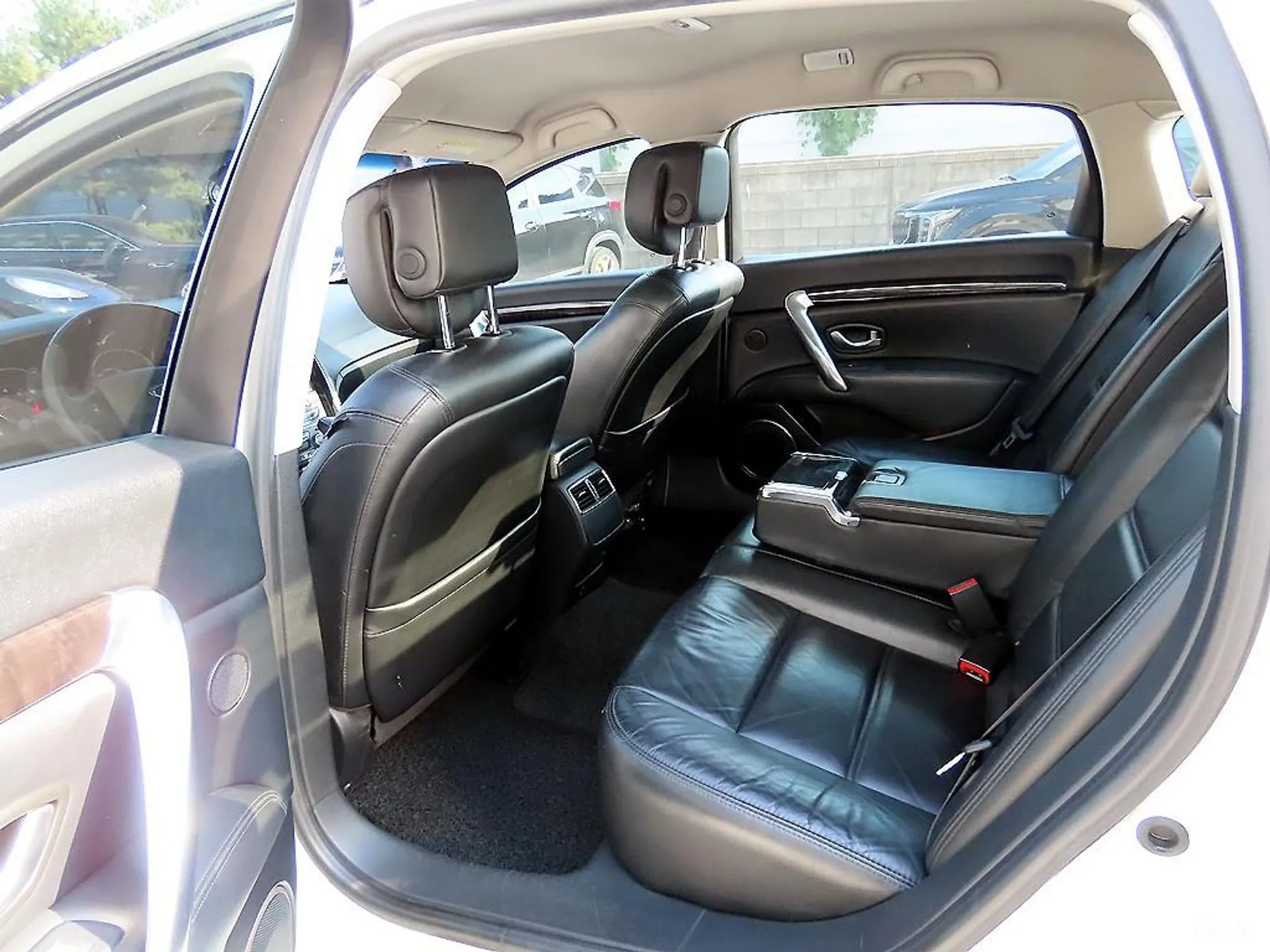 Renault Korea (Samsung) SM7 превью 6
