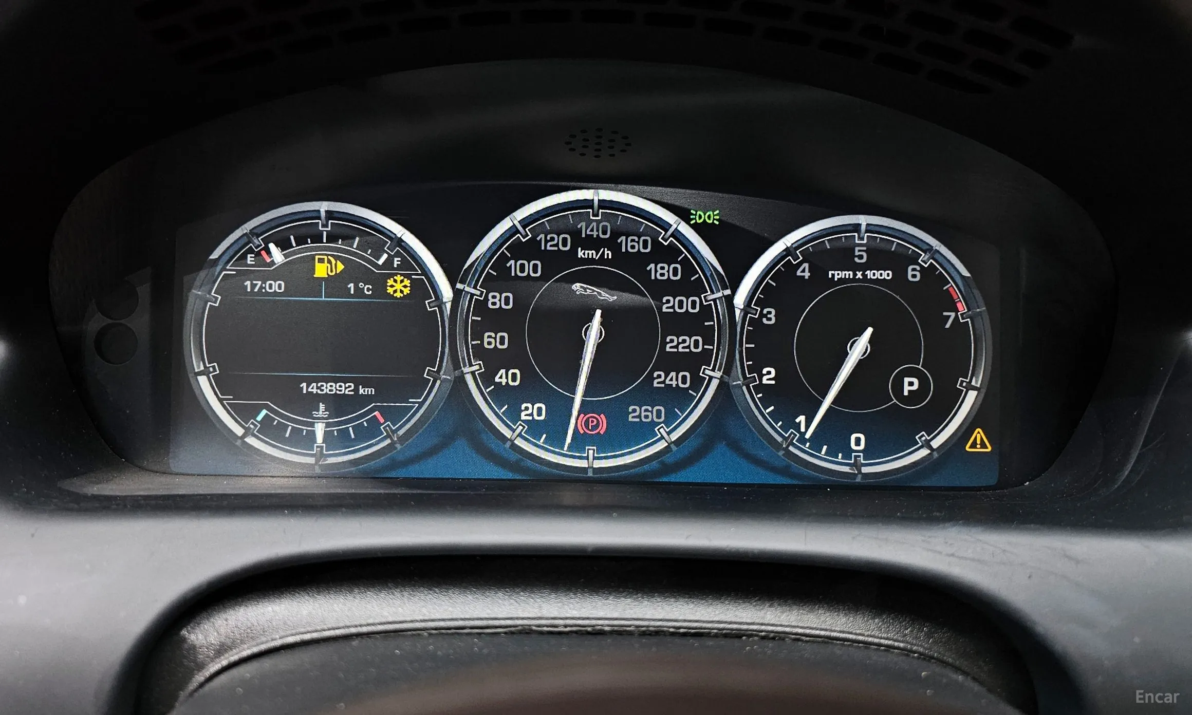 Jaguar All New XJ превью 8