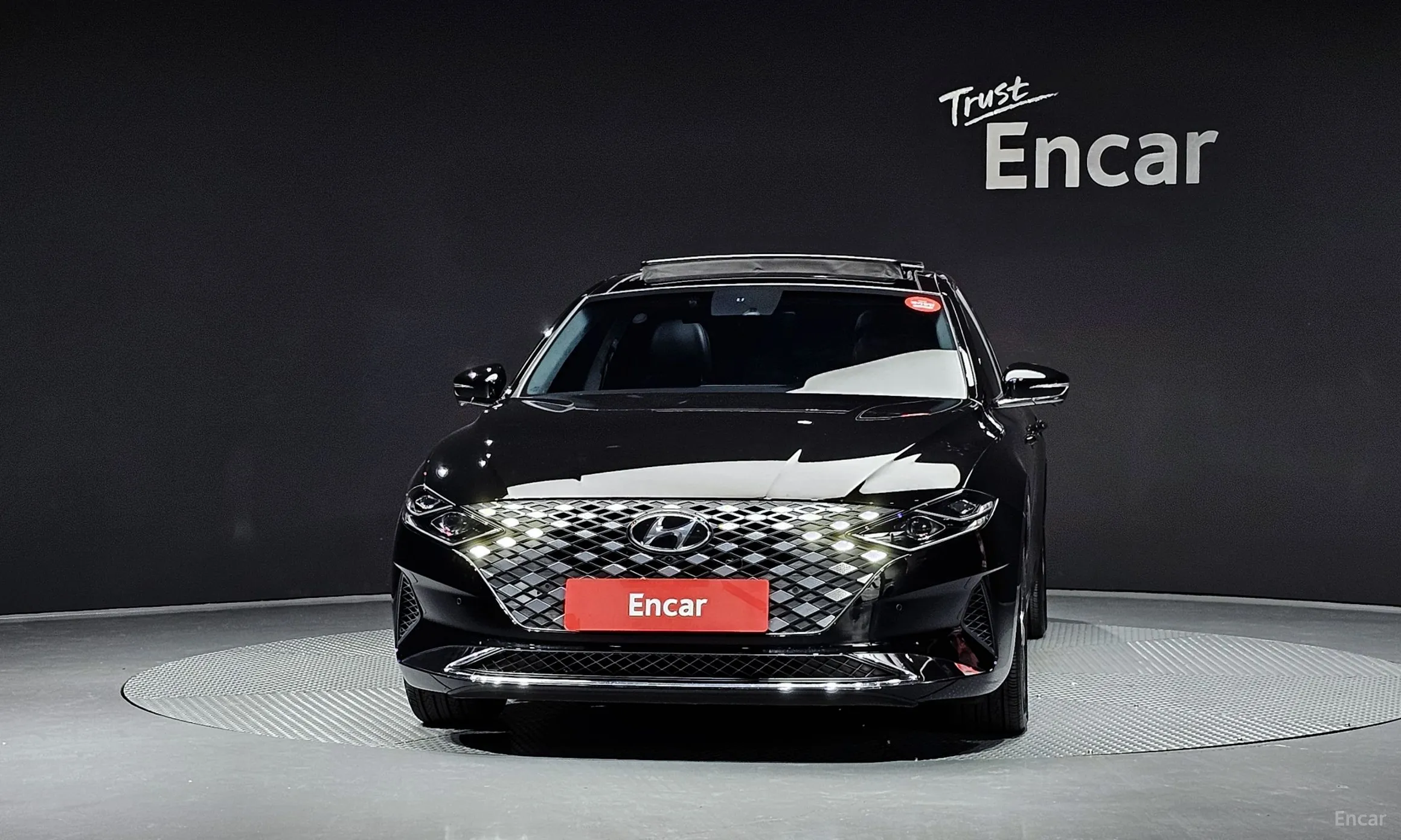 Hyundai Grandeur IG превью 3