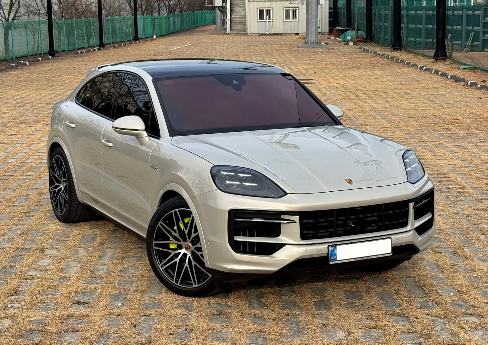Porsche Cayenne (PO536) превью 2