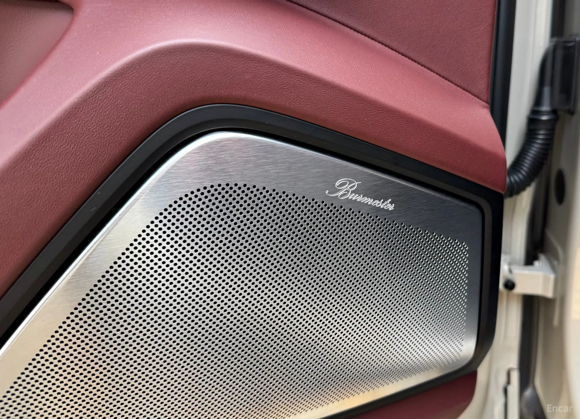 Porsche Cayenne (PO536) превью 19
