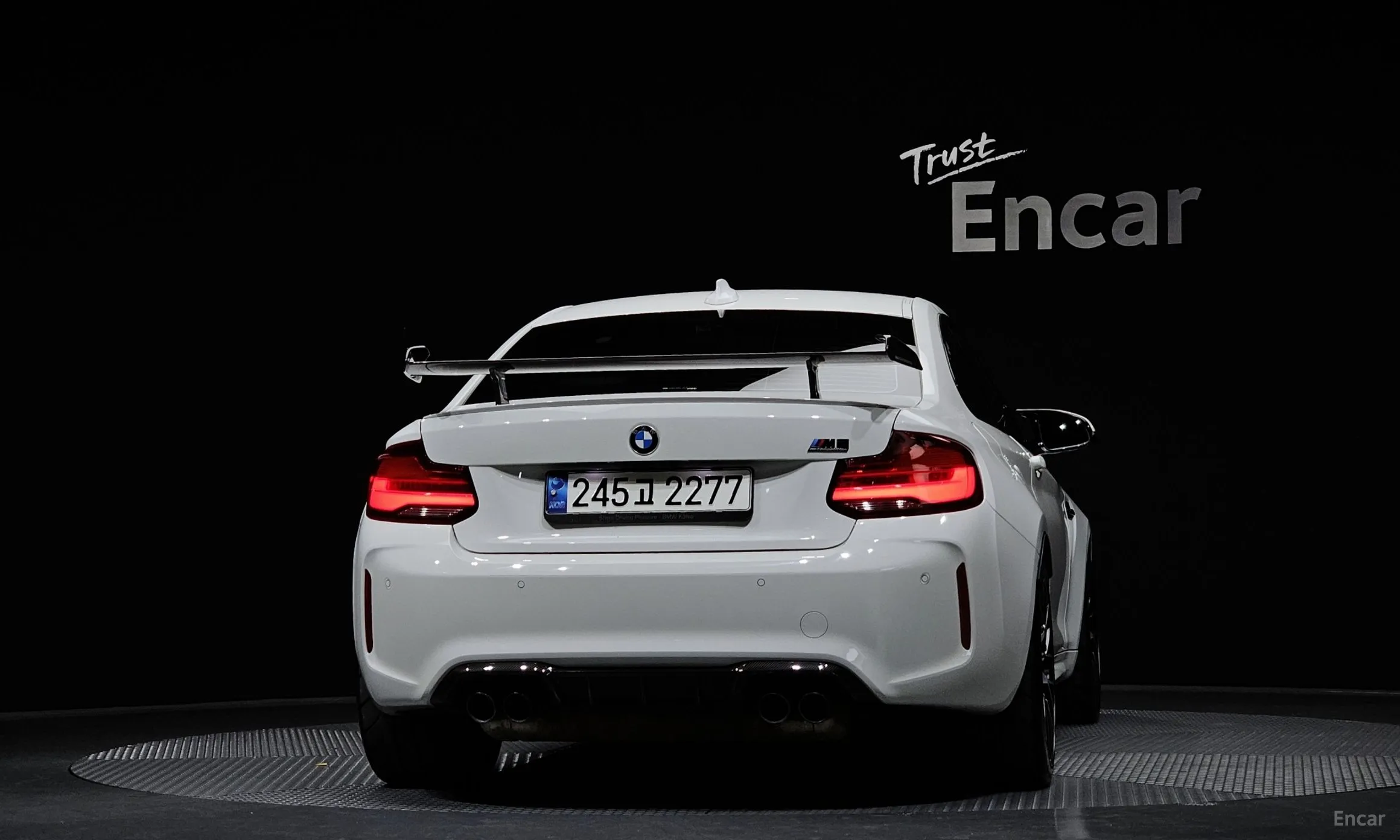 BMW M2 (F87) превью 4
