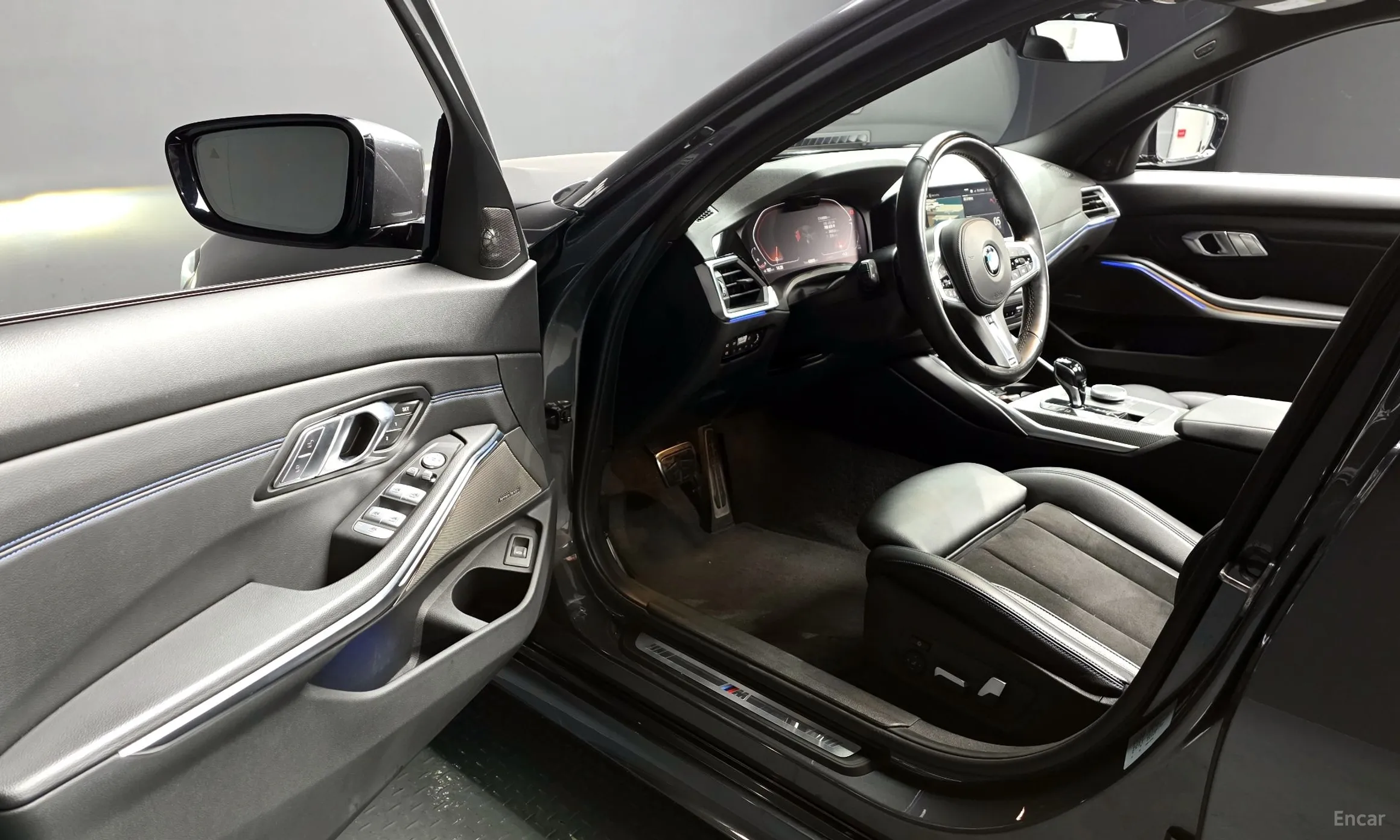 BMW 3 Series (G20) превью 10