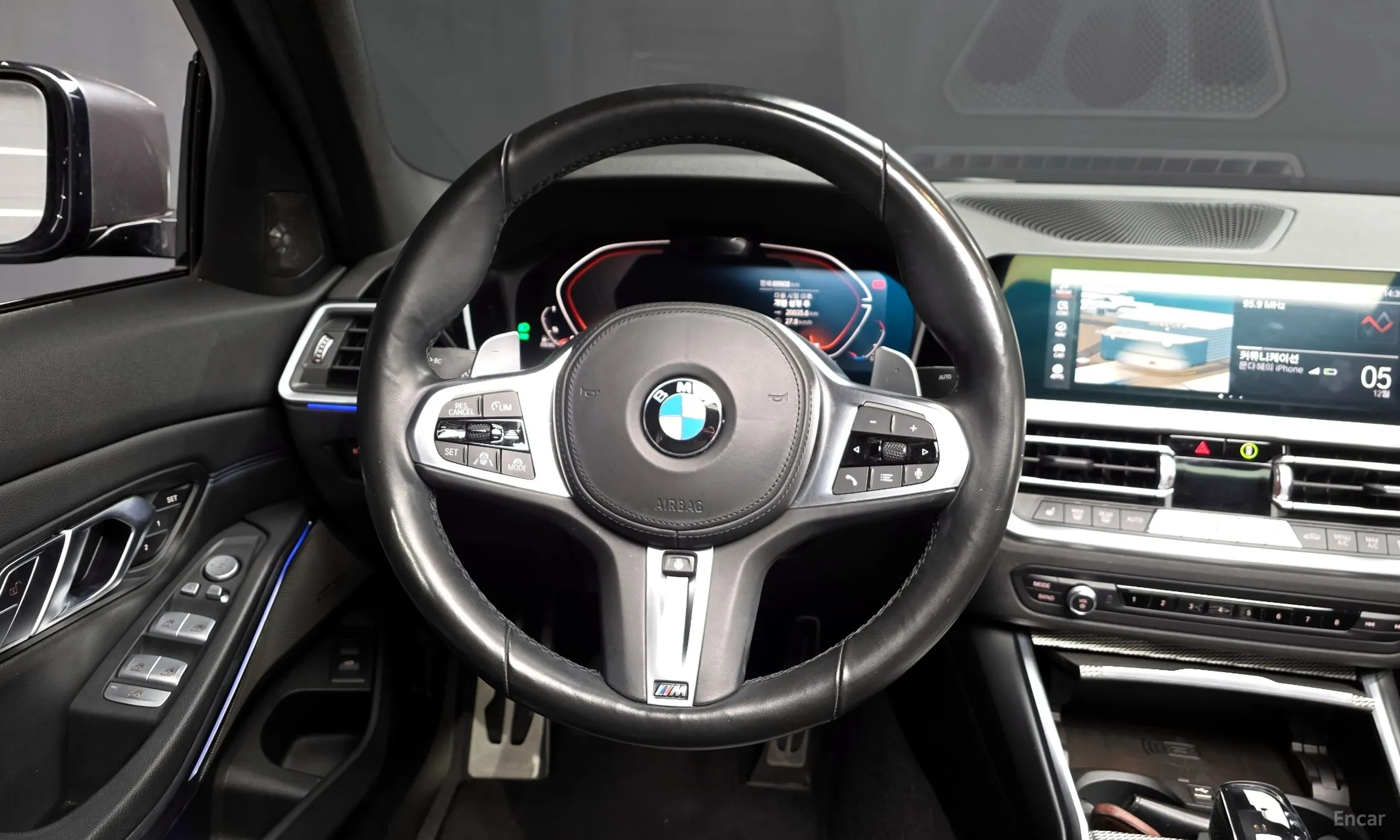 BMW 3 Series (G20) превью 13