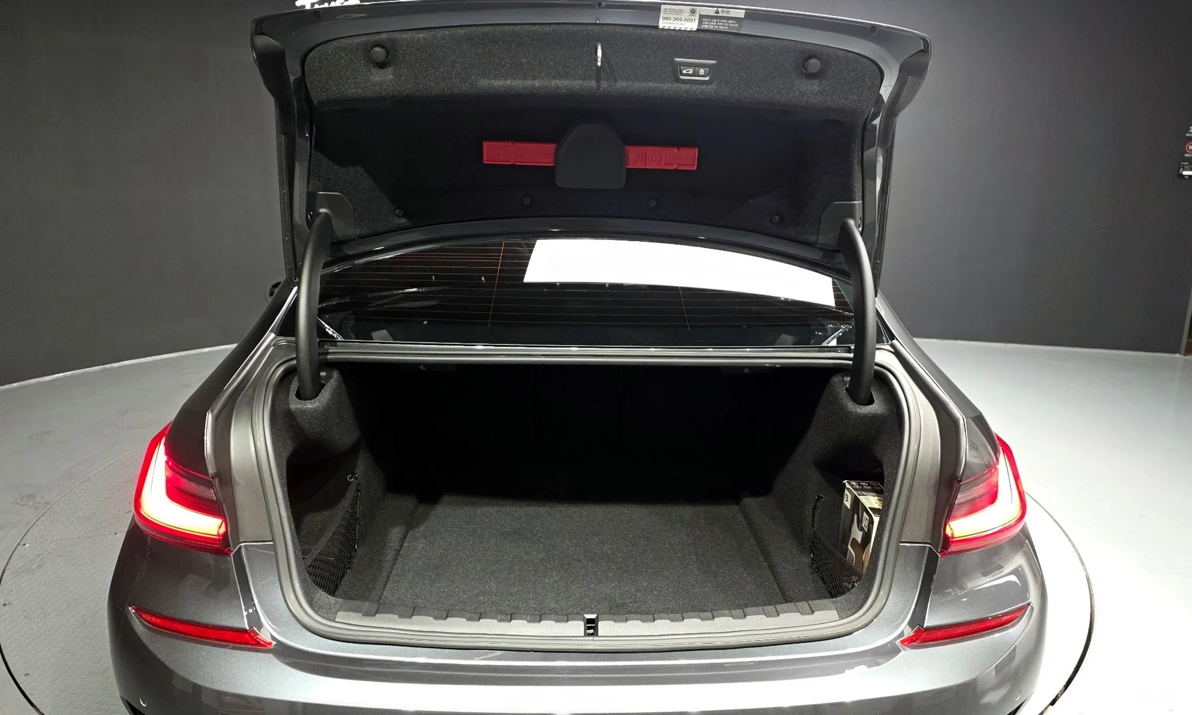 BMW 3 Series (G20) превью 20