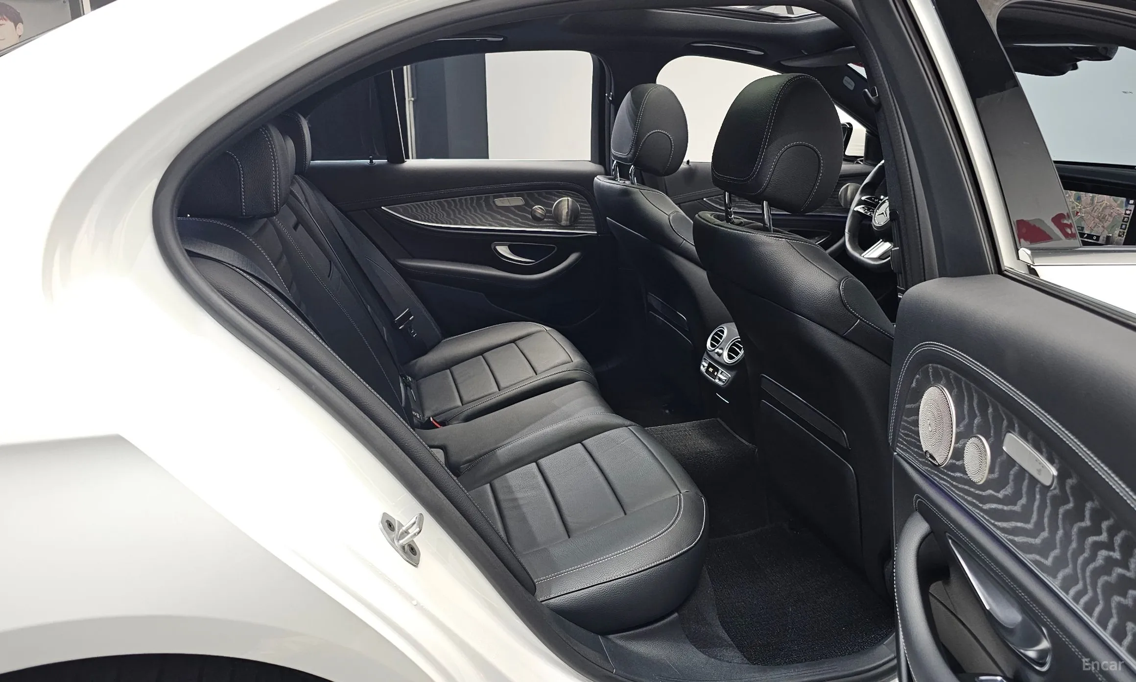 Mercedes Benz E-Class W213 превью 12