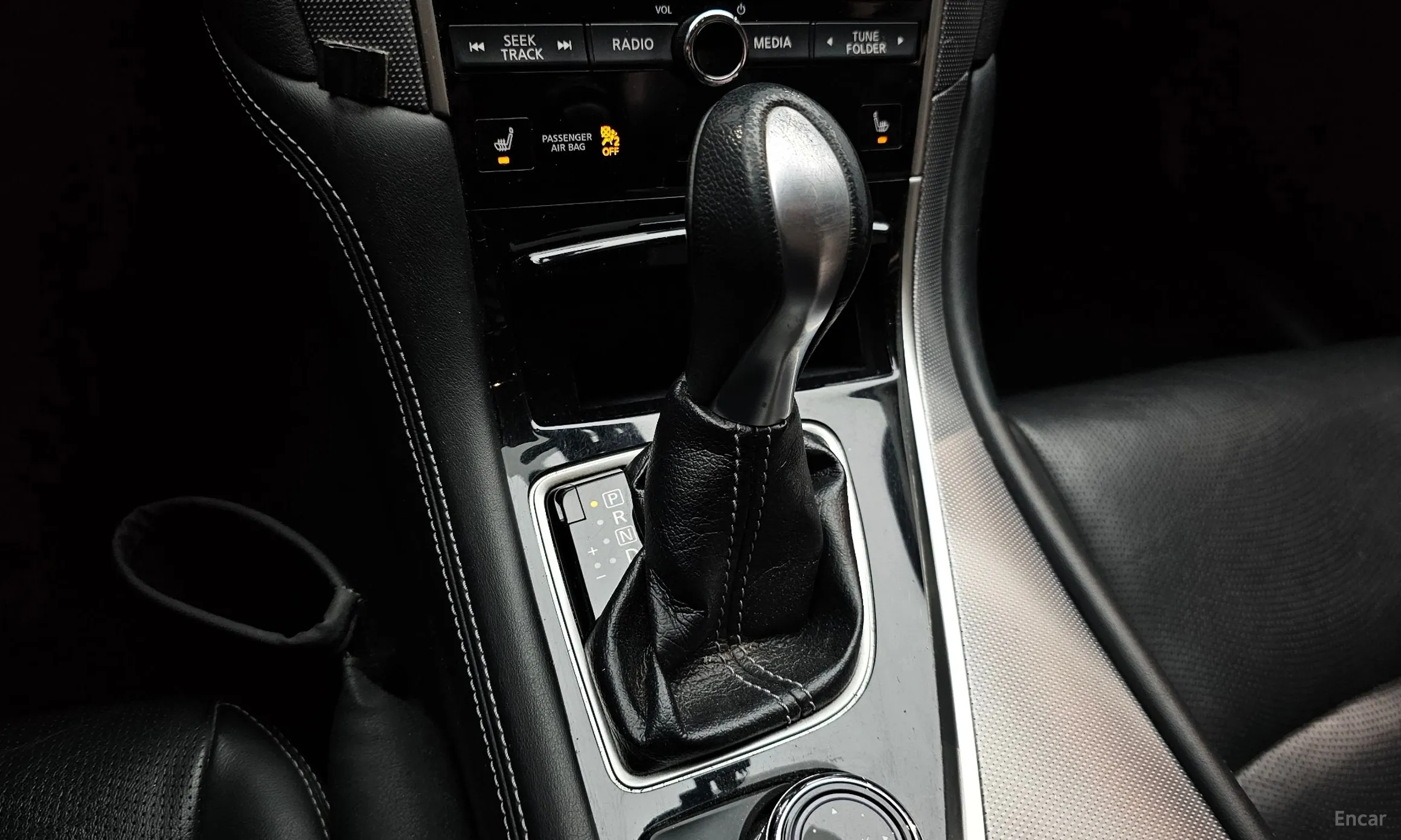Infiniti Q50 превью 9