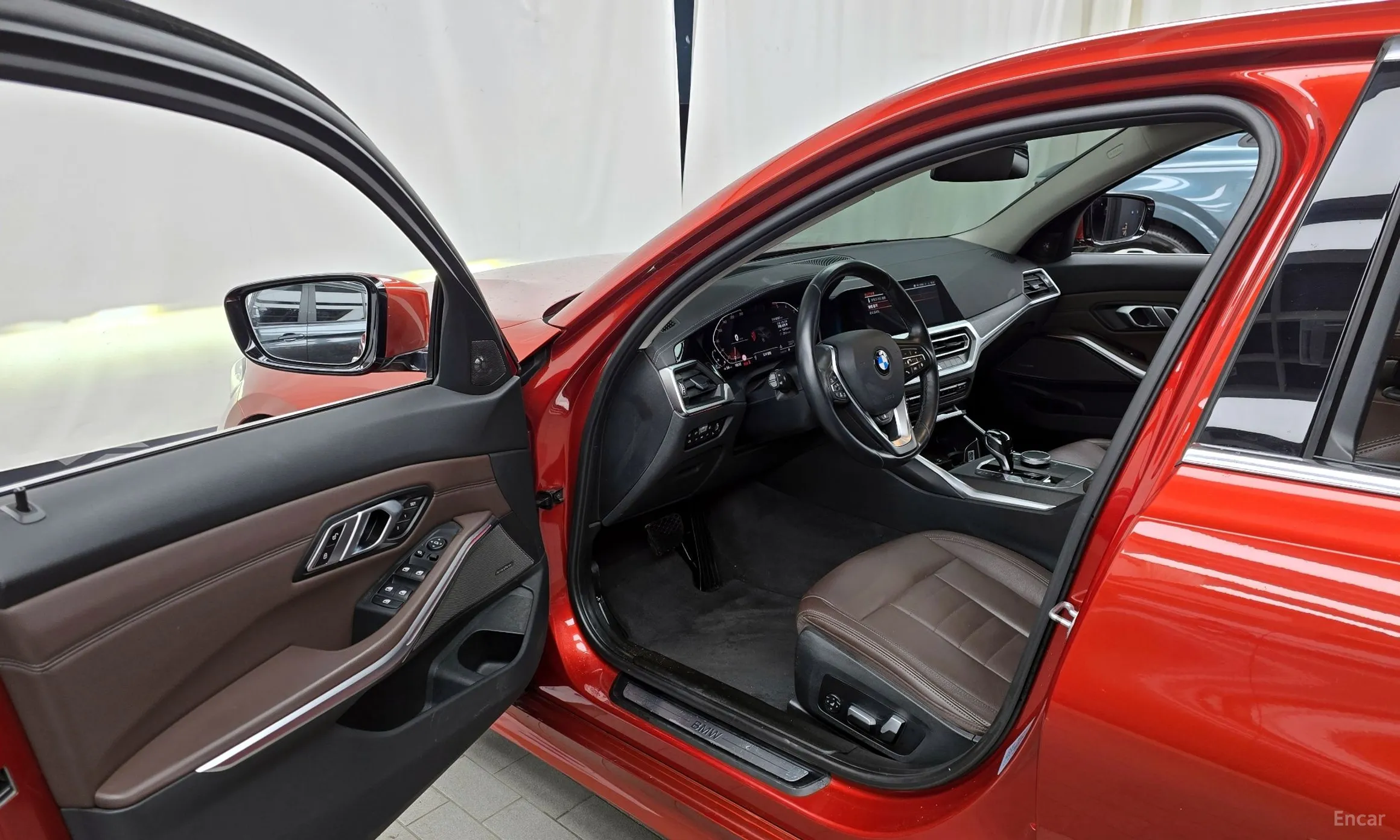 BMW 3 Series (G20) превью 10