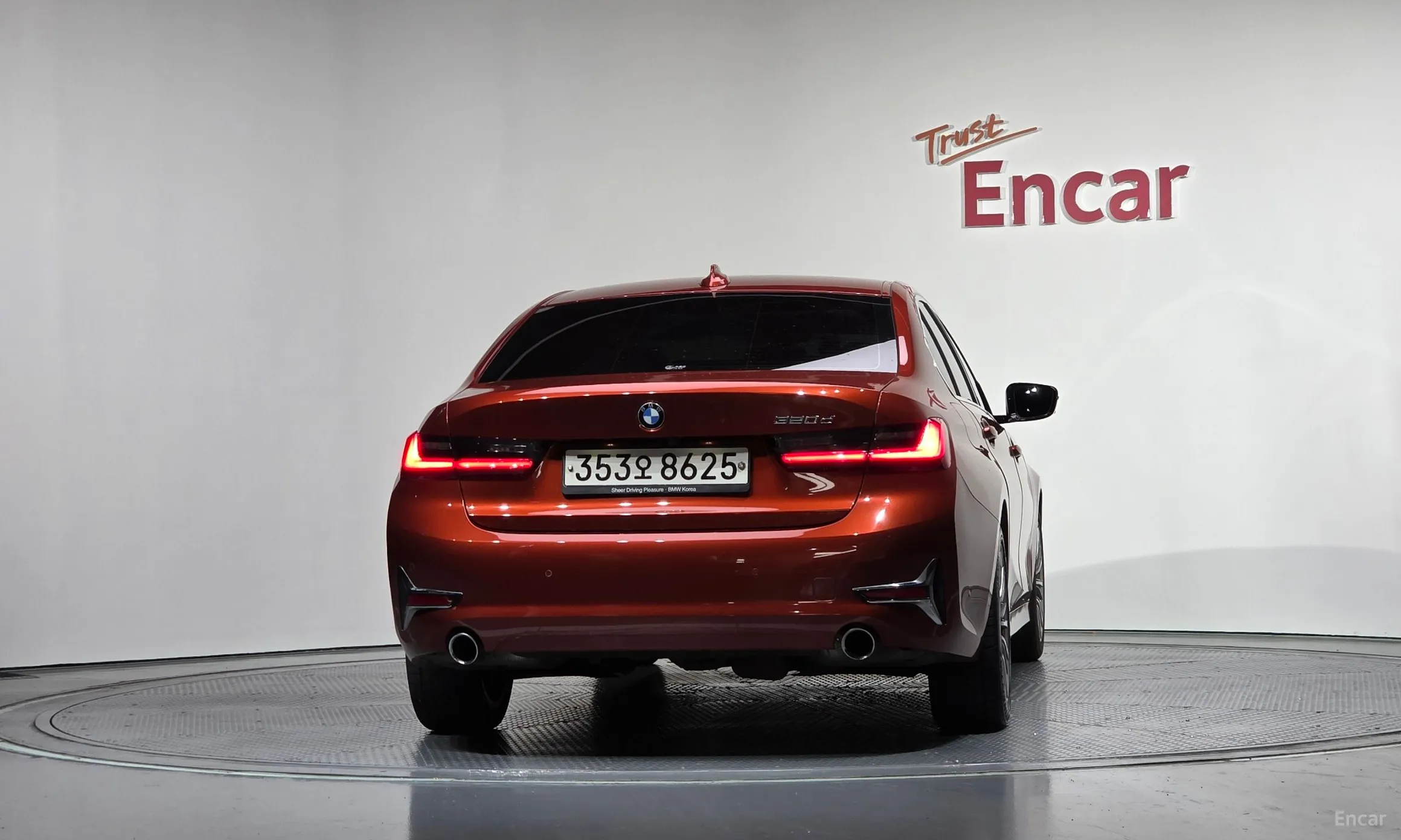 BMW 3 Series (G20) превью 4