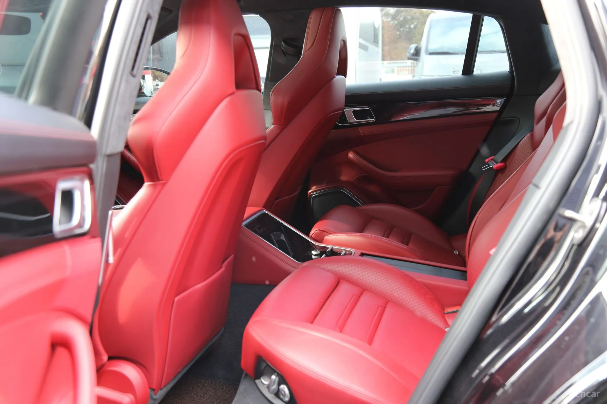 Porsche Panamera (971) превью 15